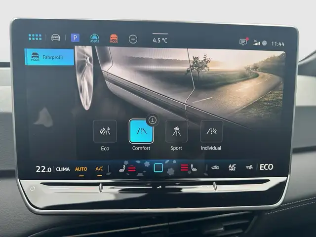 Volkswagen Id.3 view 12