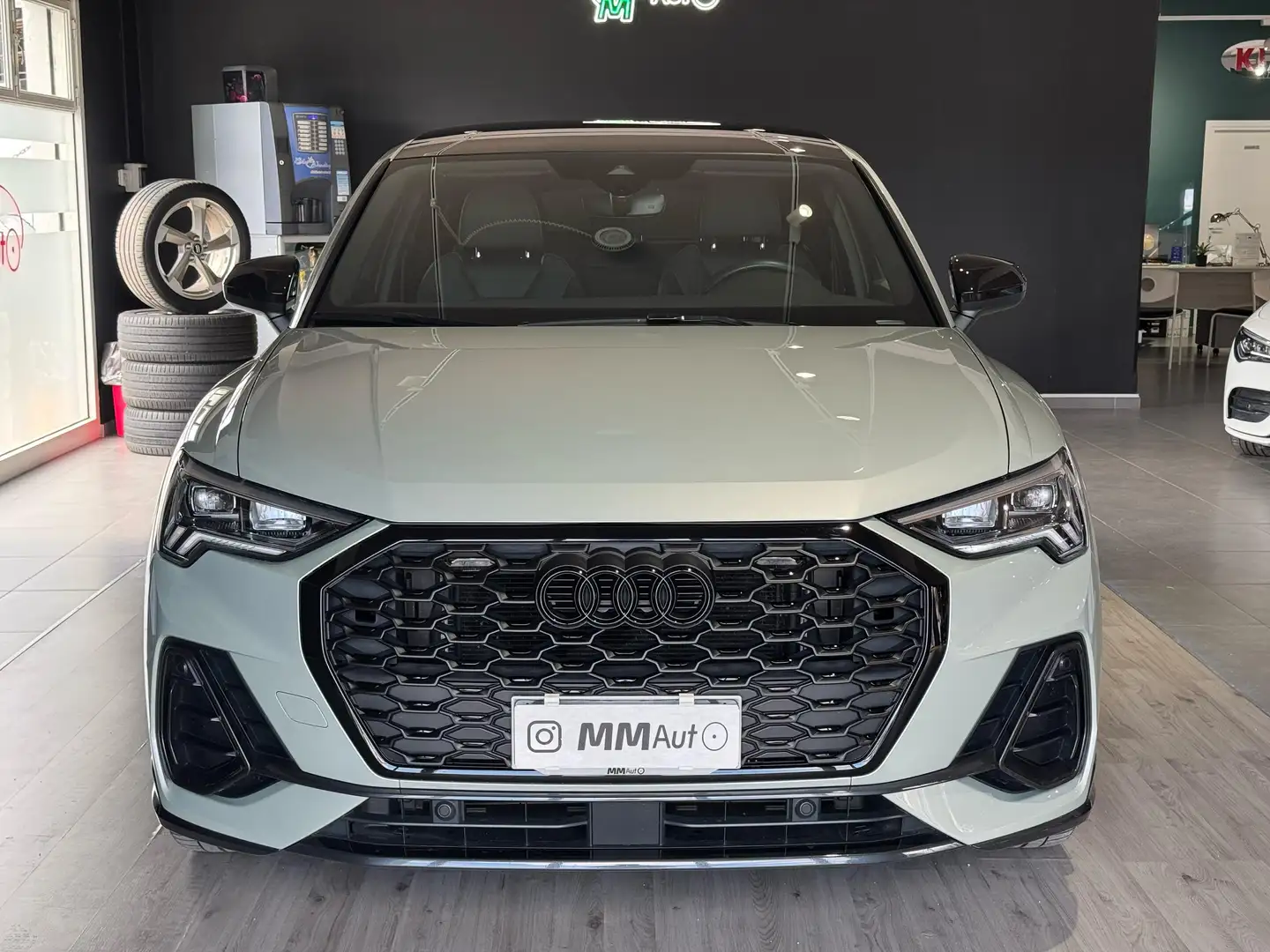 Audi Q3 Sportback 35TDI *3x S-Line* Argento - 2