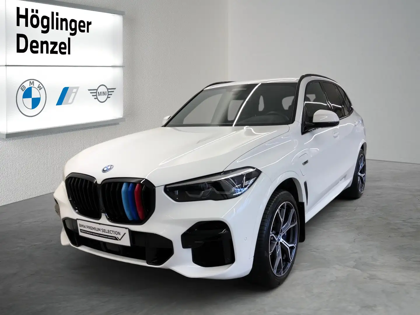 BMW X5 xDrive45e Weiß - 1