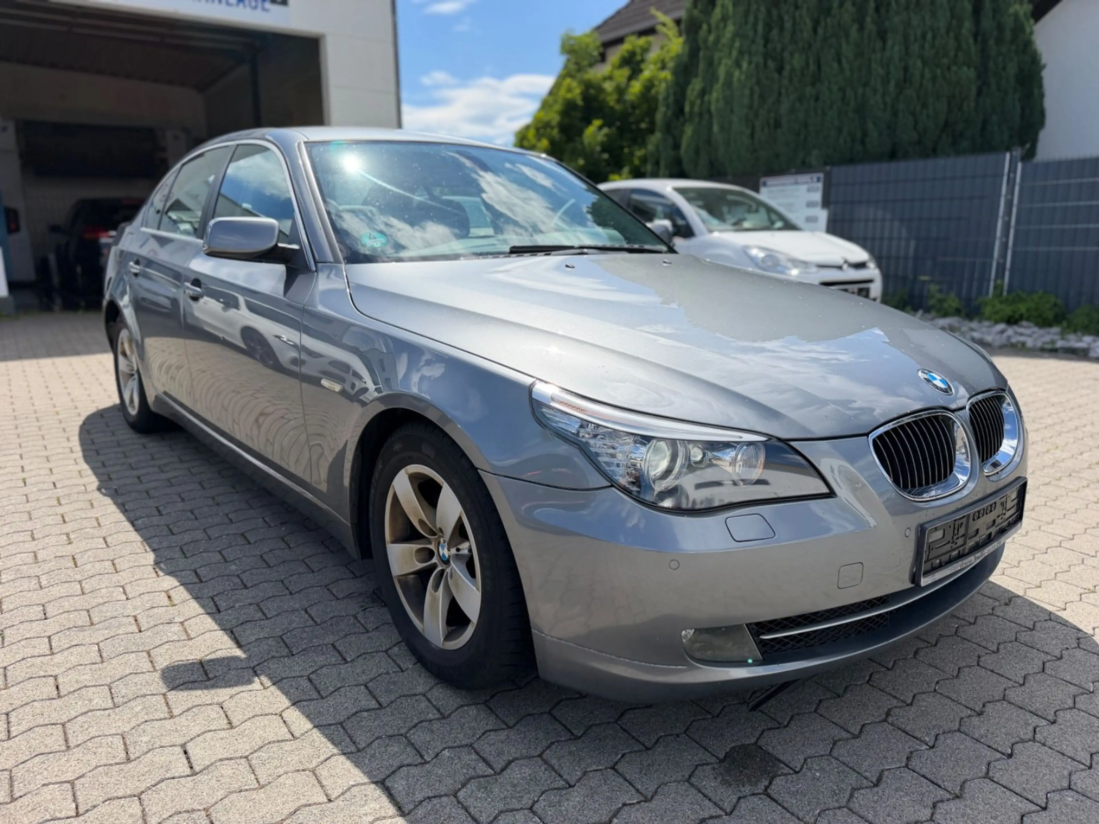 BMW 525 5 Limousine 525i 2Hand Navi Leder Tempomat — photo 4