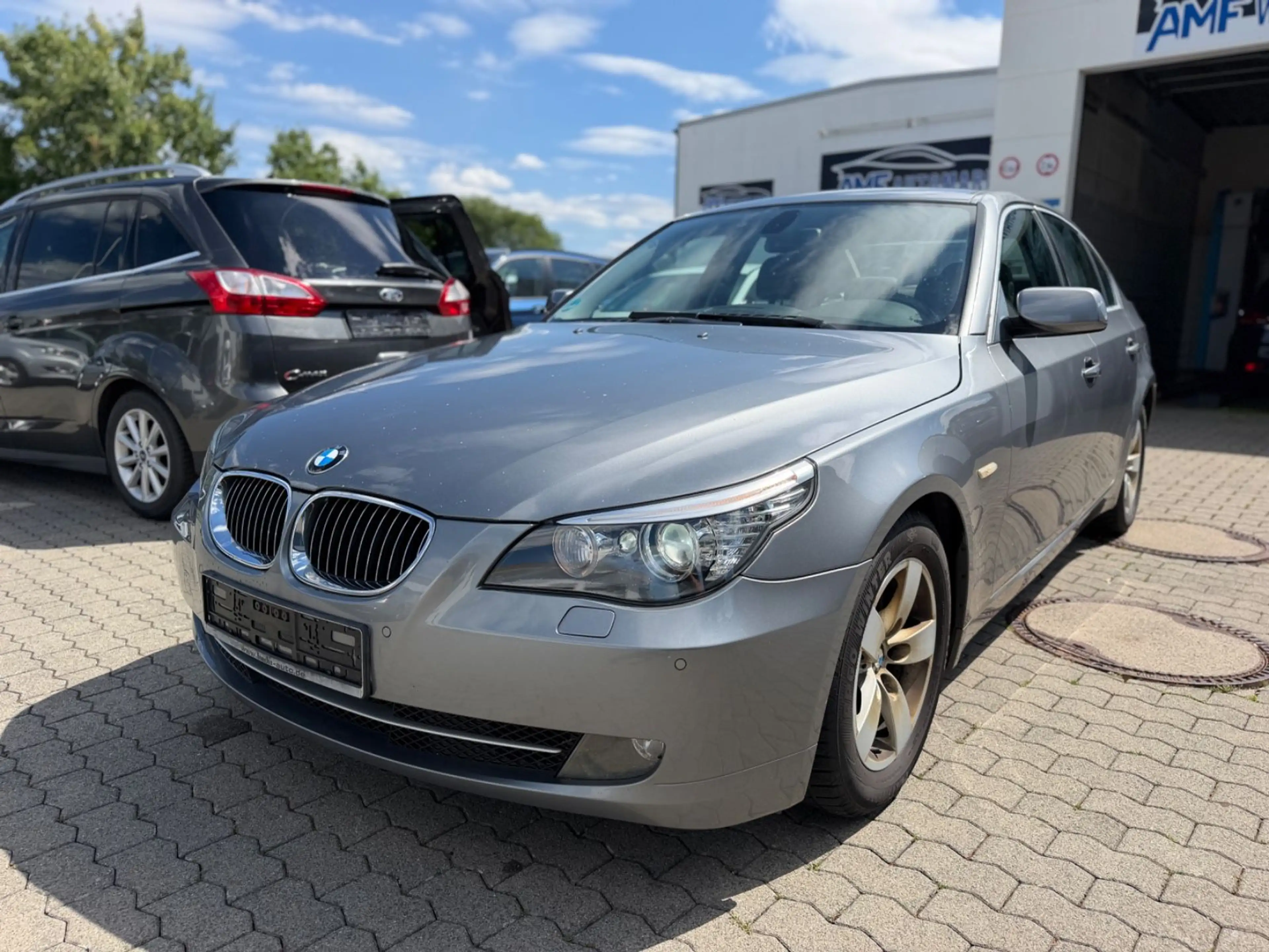 BMW 525 5 Limousine 525i 2Hand Navi Leder Tempomat — photo 2
