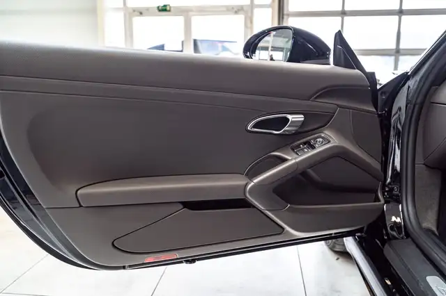Porsche Boxster view 22