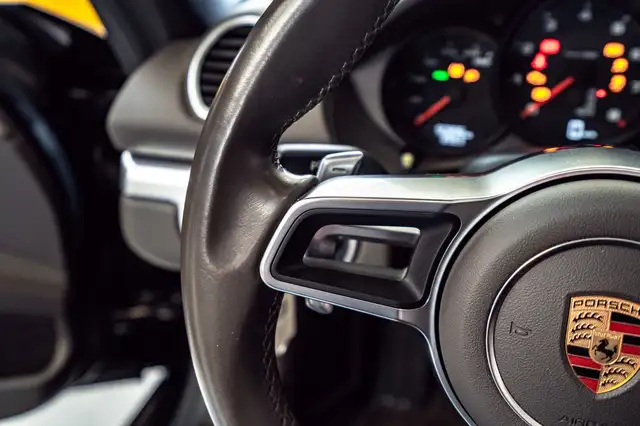 Porsche Boxster view 29