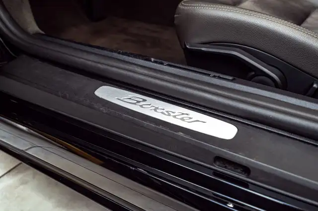 Porsche Boxster view 24