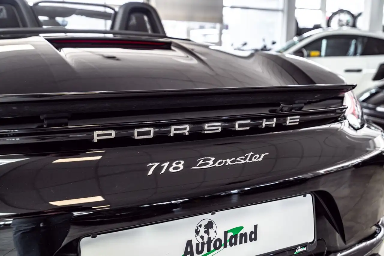 Porsche Boxster Boxster 718 Boxster — photo 17 sur 39