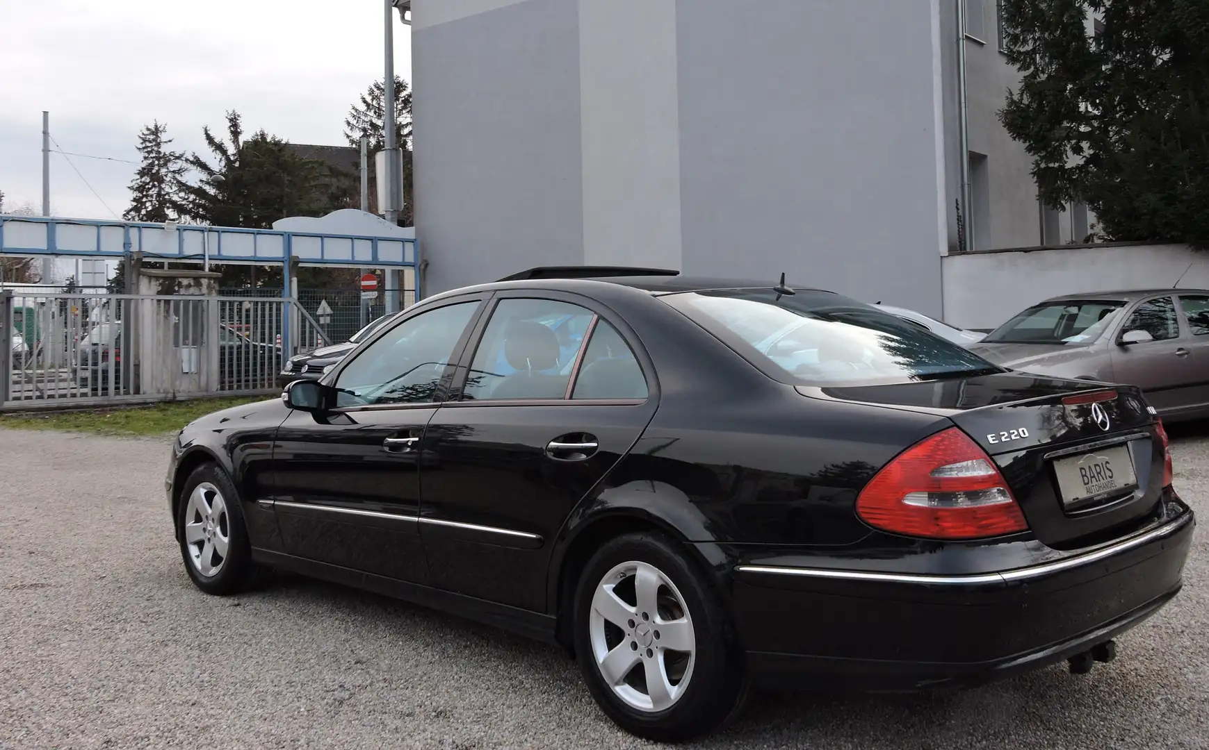 Mercedes-Benz E 220 E 220 CDI (211.006) - 2