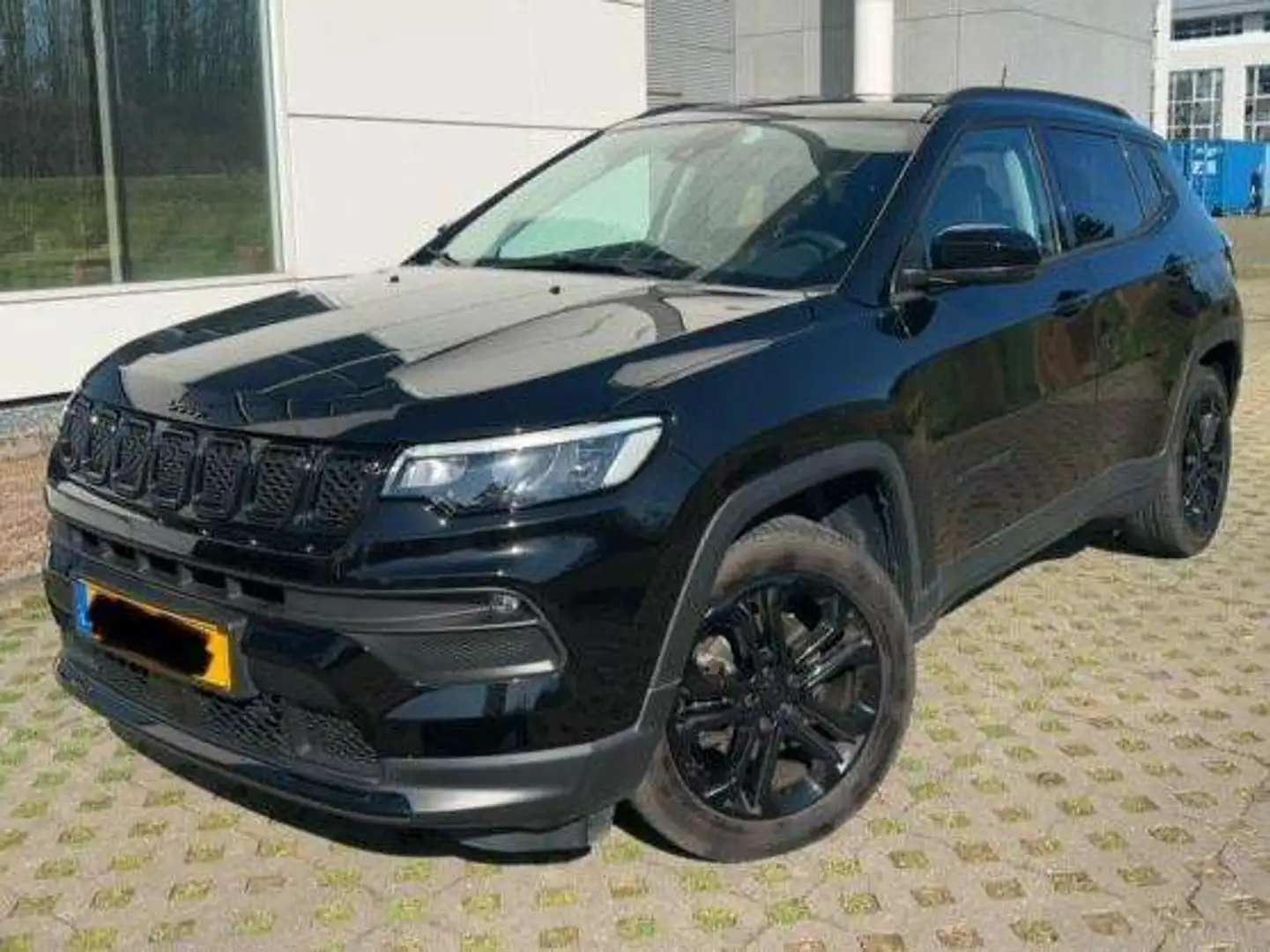 Jeep Compass Compass 1.5 GSE T4 48V e-Hybrid Auto Night Eagle Zwart - 2