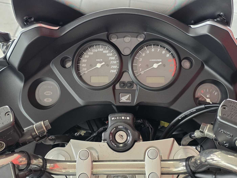 Honda CBF 1000 SC58 — photo 11