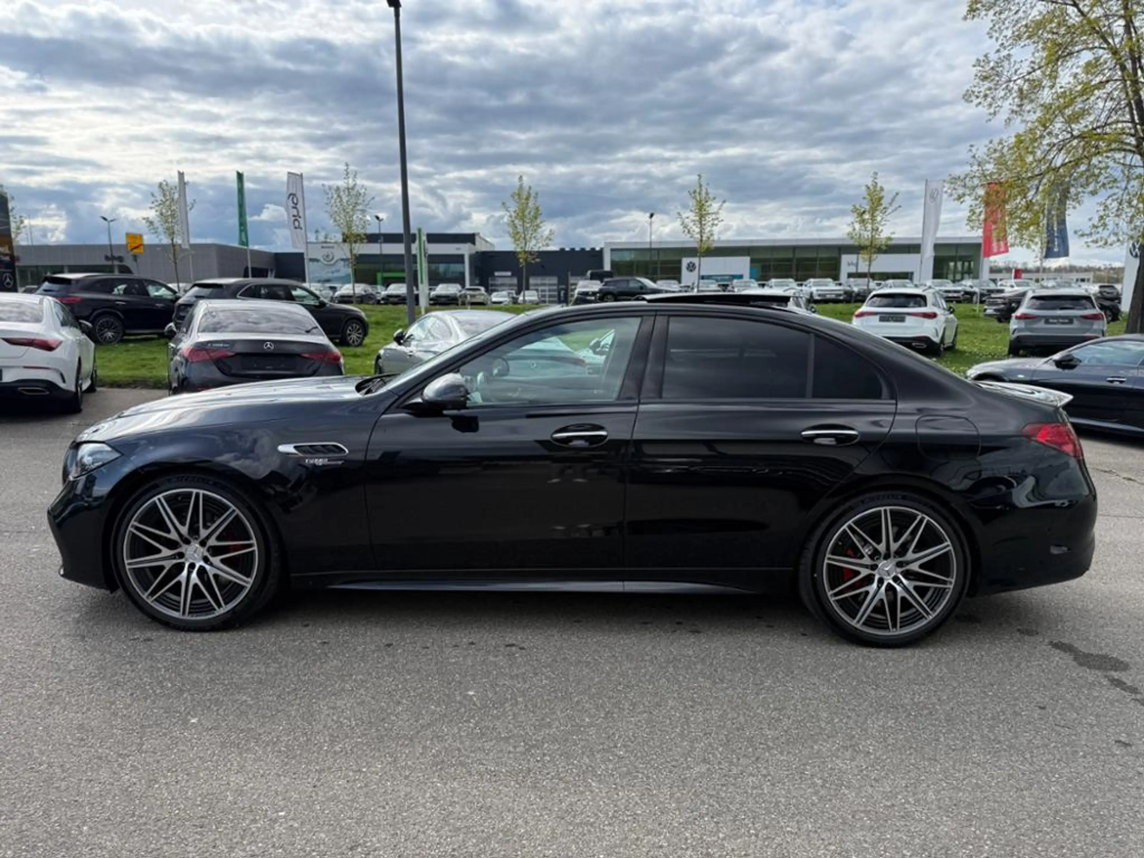 Mercedes-Benz C 63 AMG S E PERF Night Burmes Sitzkl Pano 360 20" — photo 3