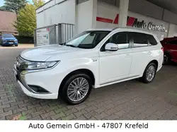 Mitsubishi Outlander Plug in Hybrid BASIS 2.4 Automatik