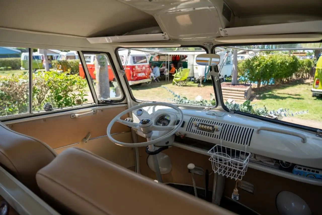 Volkswagen  Bus (Samba), foto 8