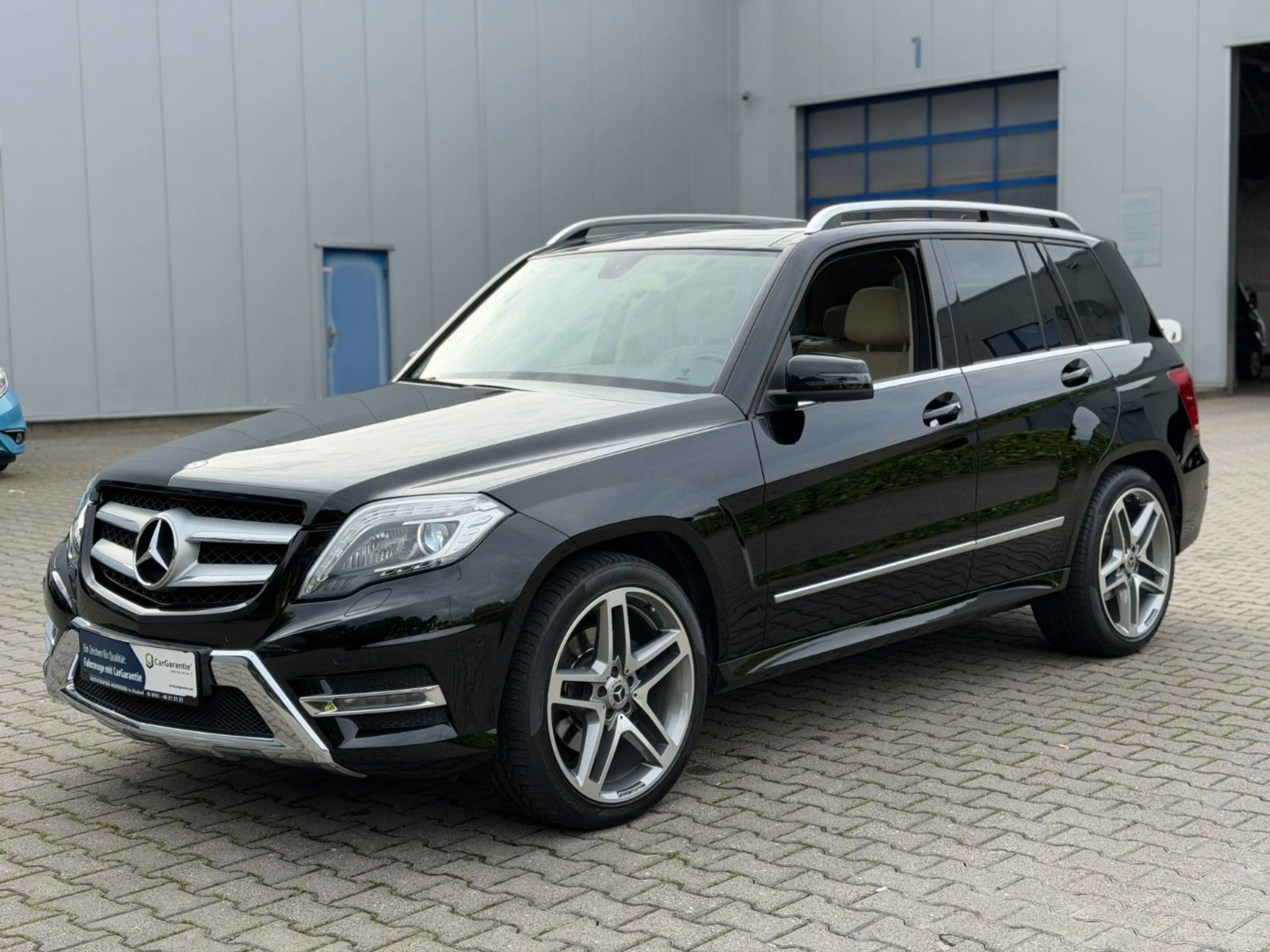 Mercedes-Benz GLK 220 CDI BlueEfficiency 4Matic*Amg*Pano* — photo 8
