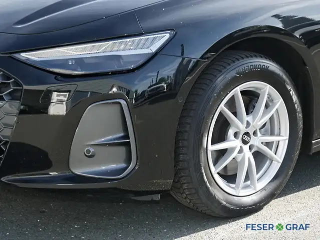 Audi A6 view 12