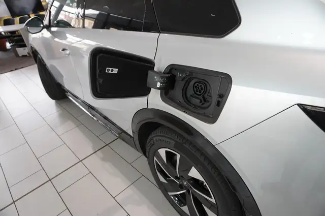 Opel Grandland view 15