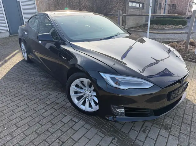 Tesla Model S Model S 75 kWh Dual Motor (EU6.2)