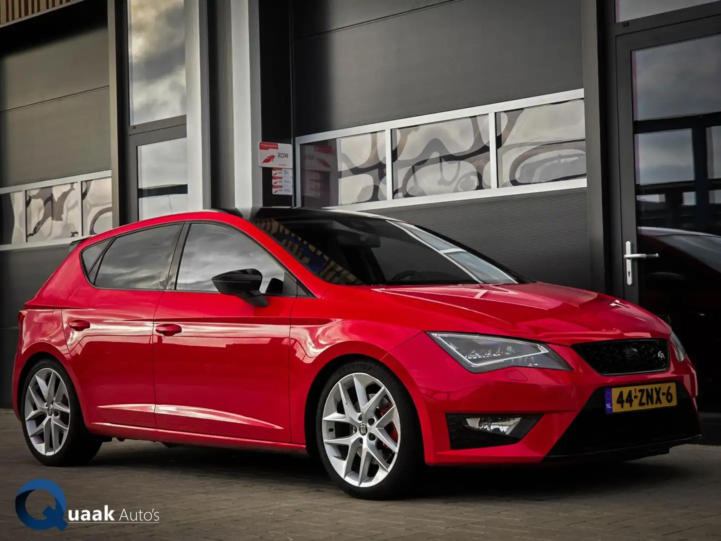 SEAT Leon 1.4 TSI FR | LED | STOELVERW. | ALCANTARA | CRUISE Rood - 1