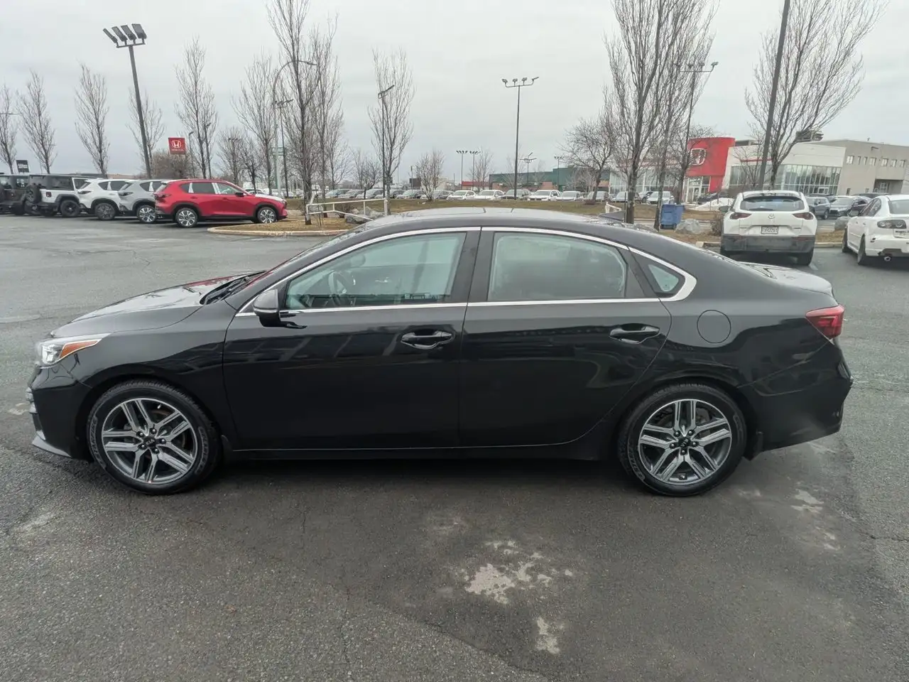 Kia Forte снимка Kia Forte