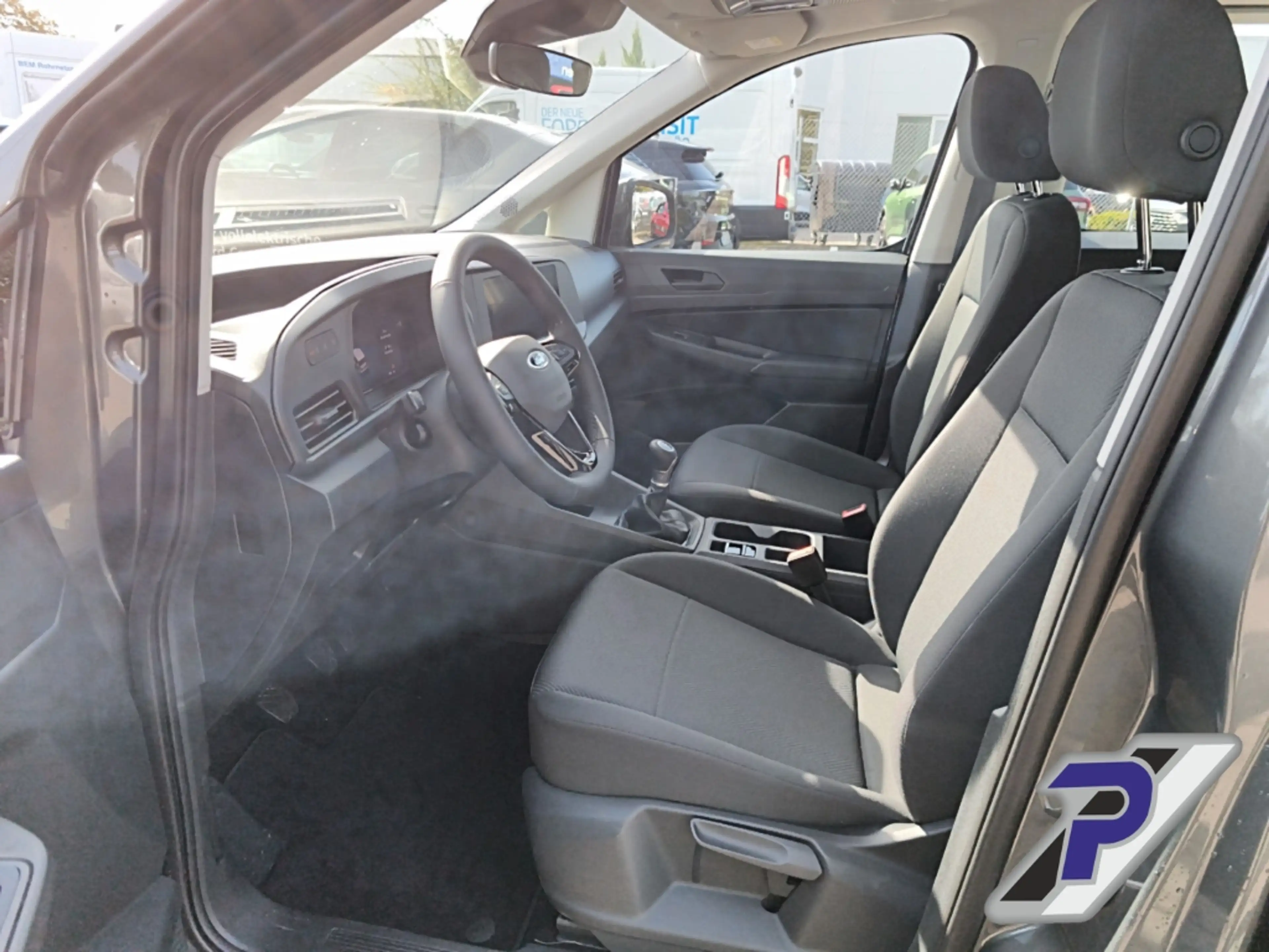 Ford Tourneo Connect Trend L1 AHK abn.+GJR+TRENNGITTER+ Digitales Cockp — photo 12