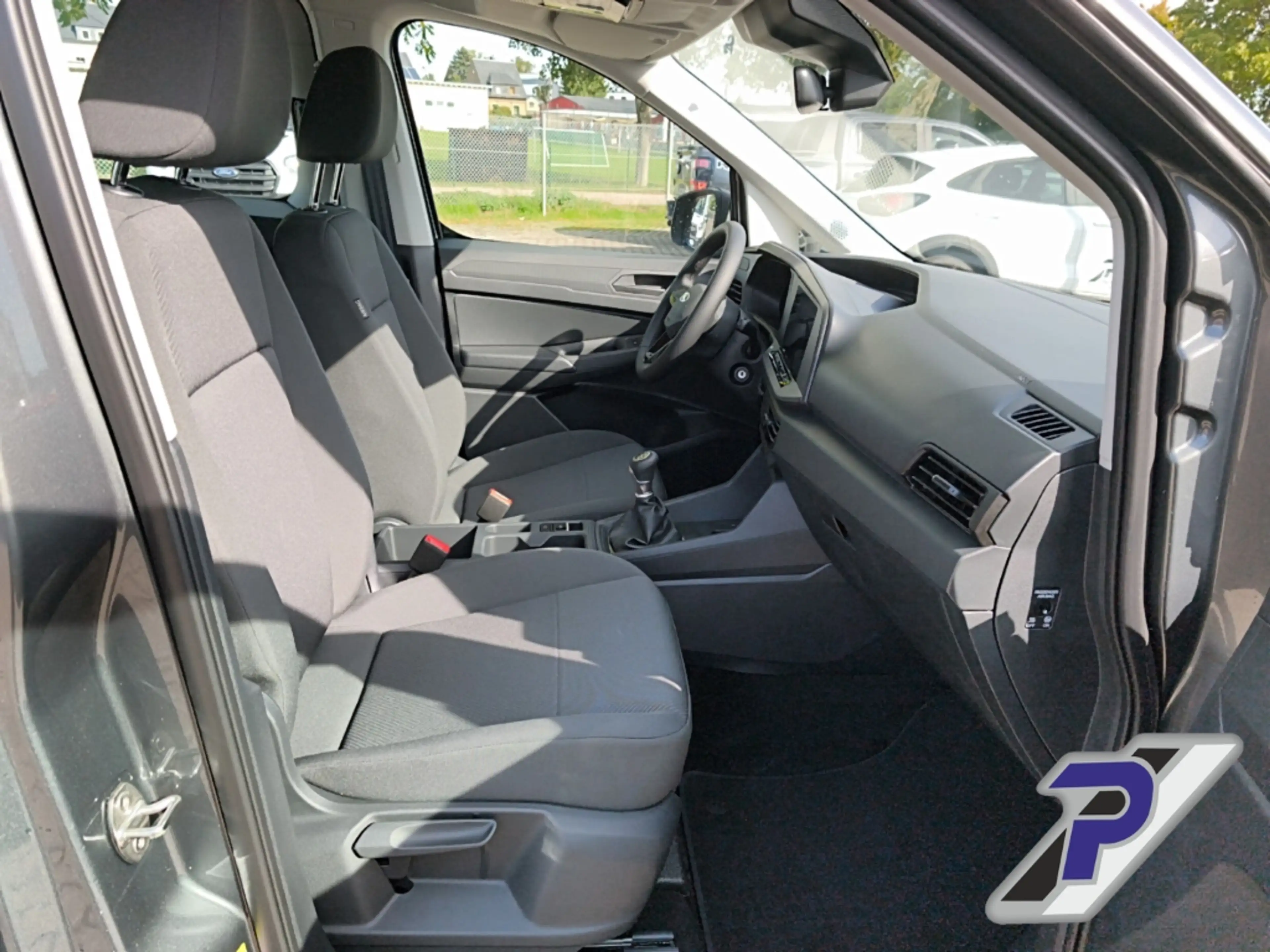 Ford Tourneo Connect Trend L1 AHK abn.+GJR+TRENNGITTER+ Digitales Cockp — photo 14