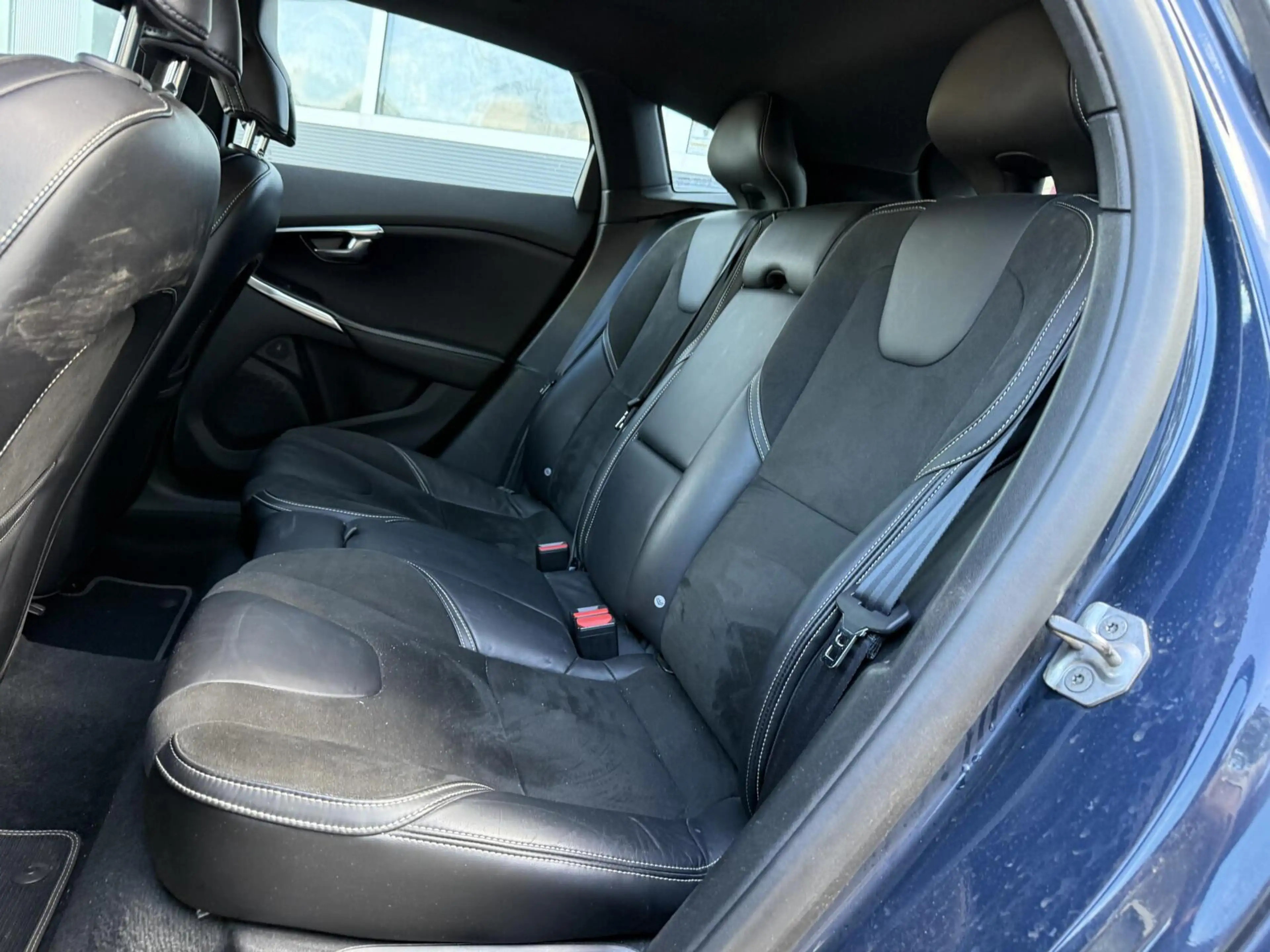 Volvo V40 1.6 T3 R-Design | Xenon | Alcantara/Leder | Camera — photo 7