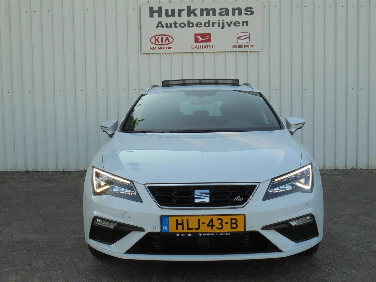 SEAT Leon Sportstourer 1.5 TSI 130PK FR NIEUWSTAAT 36.276 KM Weiß - 2
