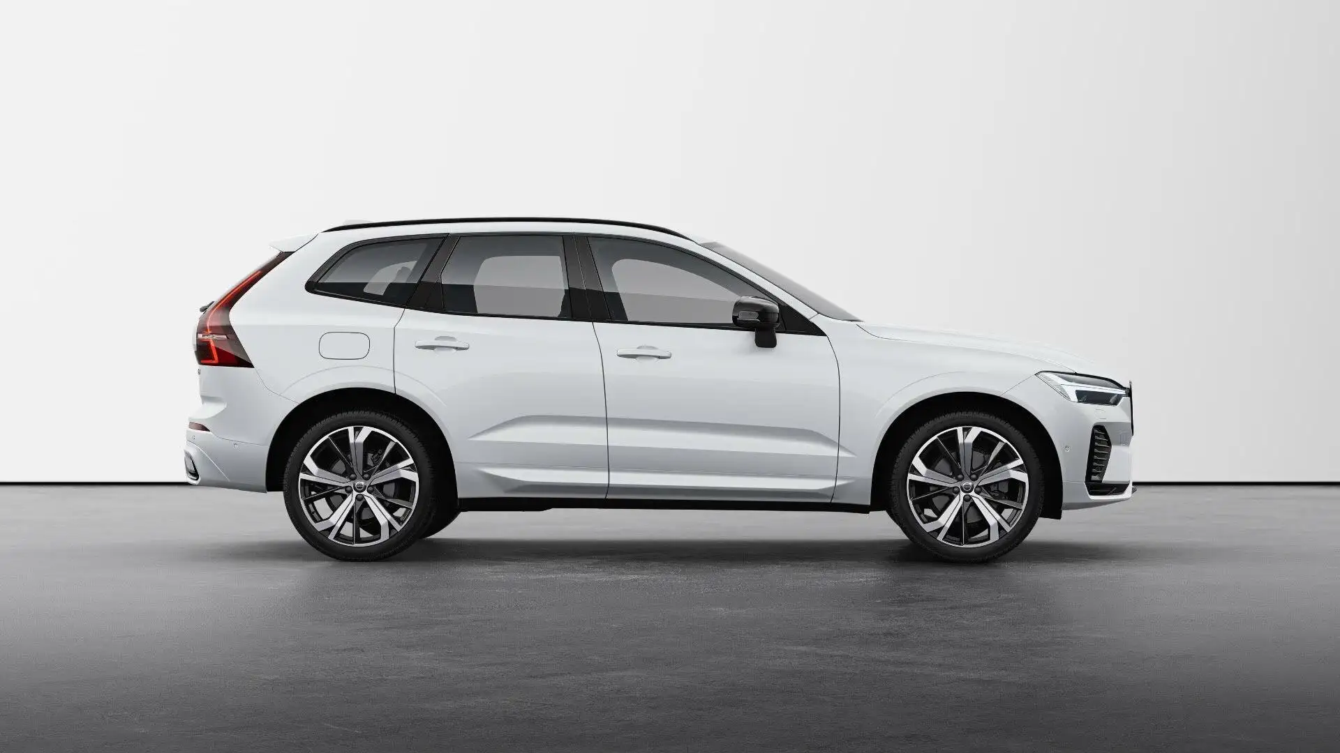 Volvo XC60 2.0 Recharge T6 AWD Ultra Dark MY2025 Long Range Wit - 1