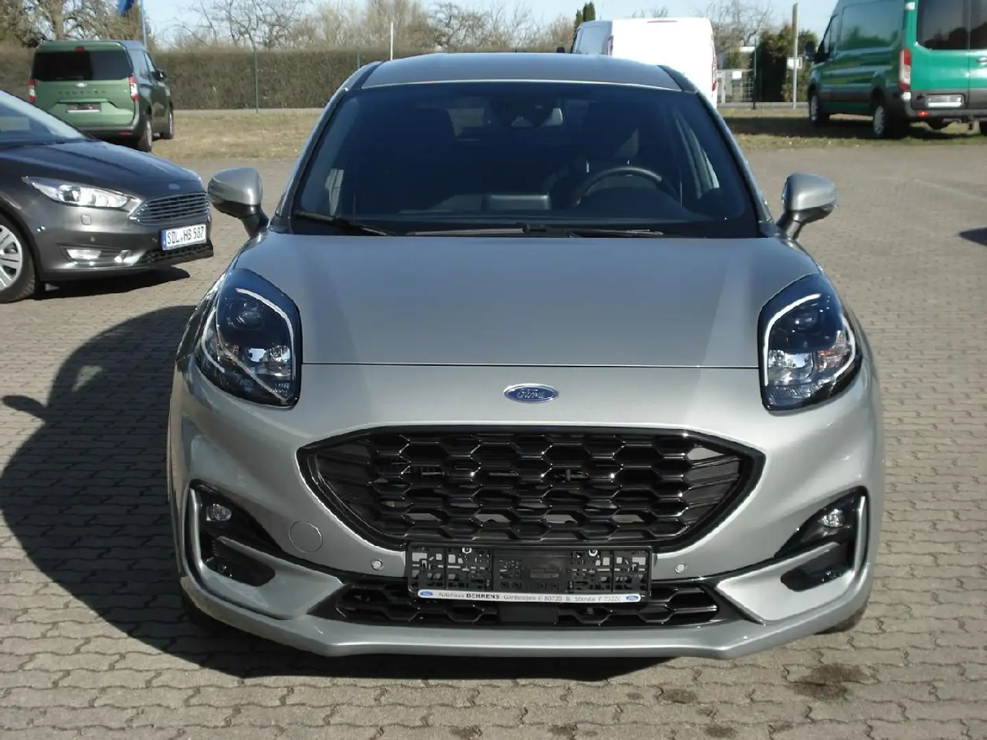 Ford Puma ST-Line Grau - 2