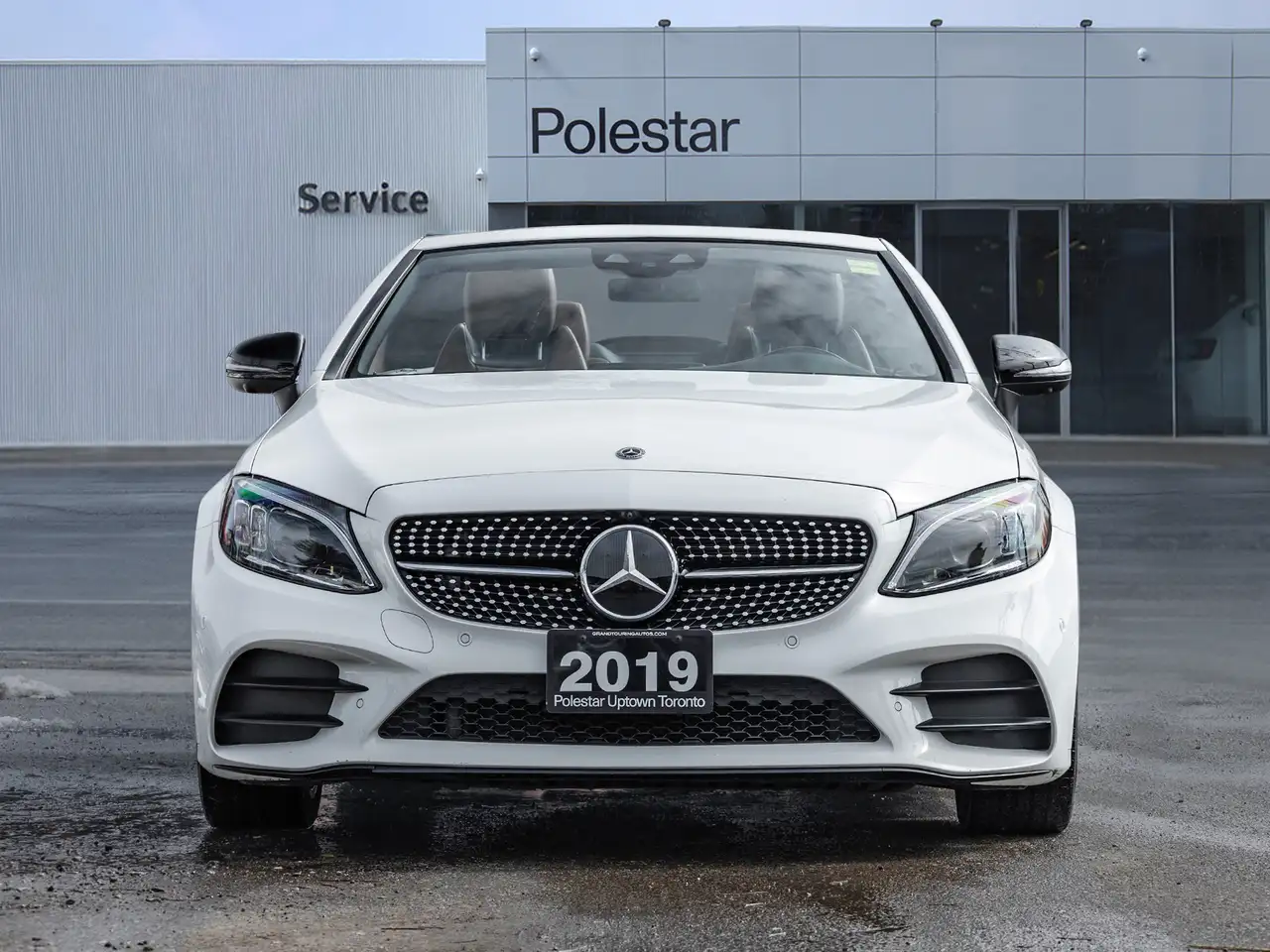Mercedes-Benz C-Class снимка Mercedes-Benz C-Class