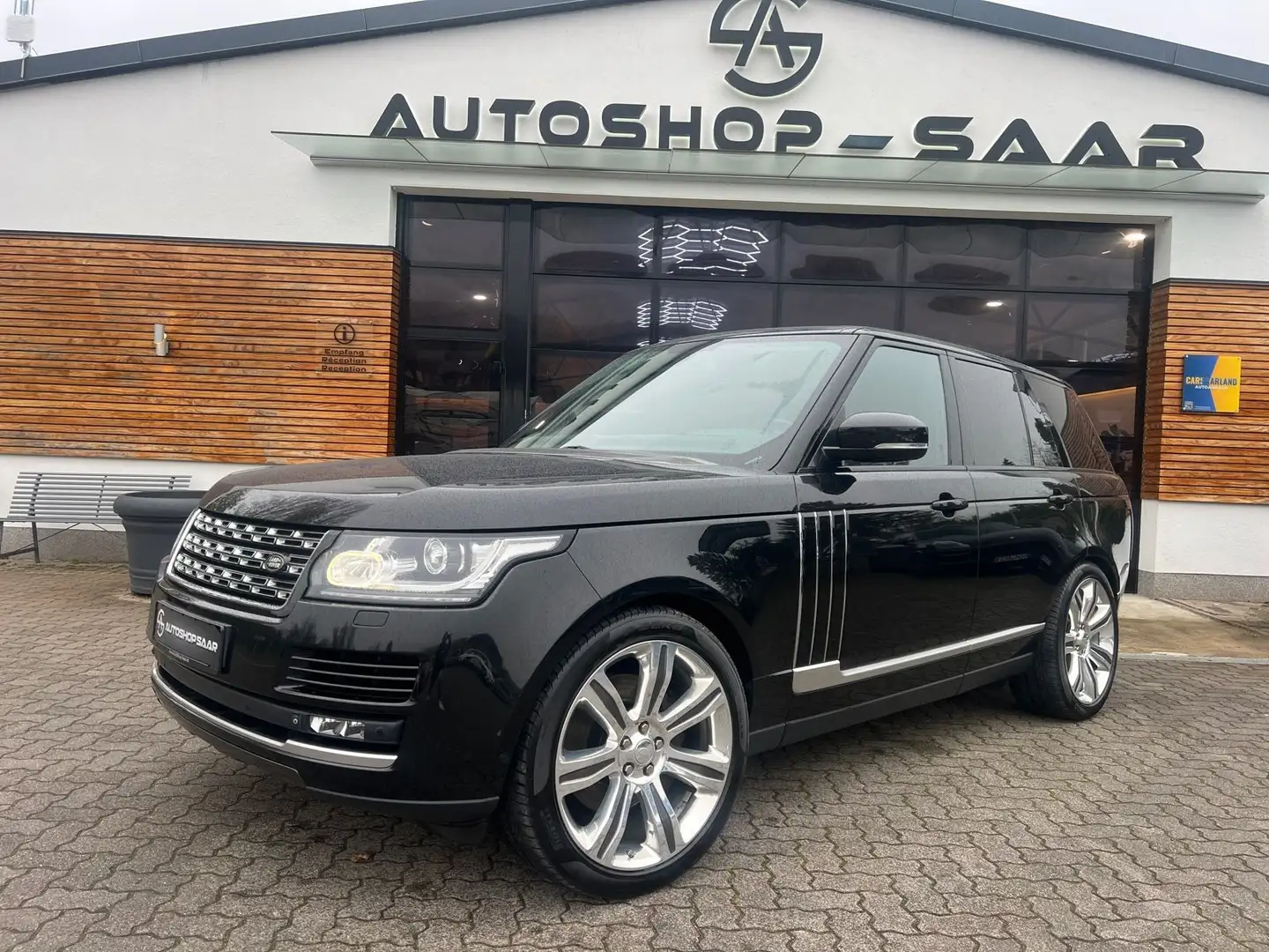 Land Rover Range Rover Vogue 4.4 TDV8 Topzustand/22"/AHK Schwarz - 1