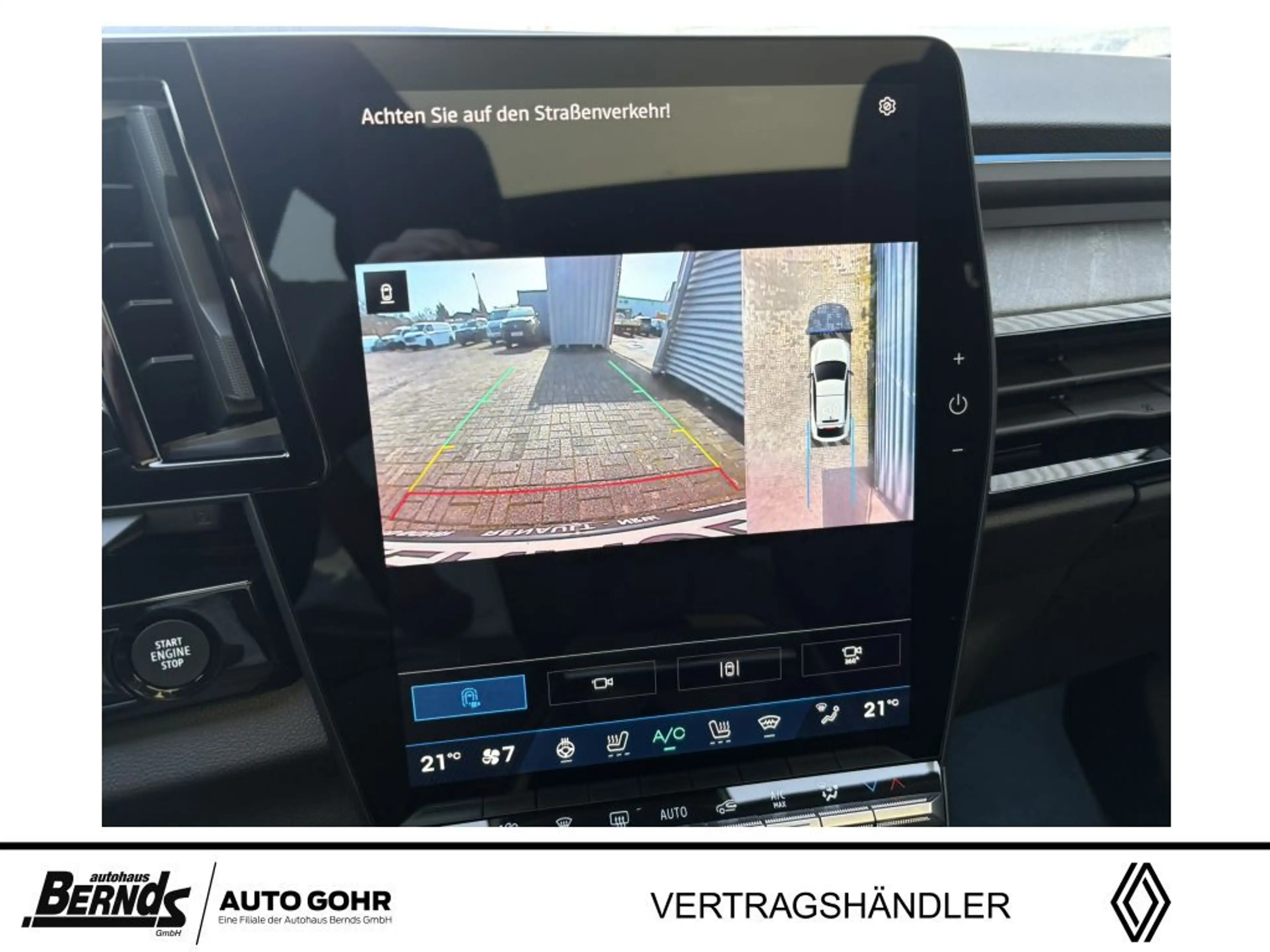 Renault Rafale E-Tech Plug-in Hybrid 300 4x4 Atelier Alpine Solar — photo 15