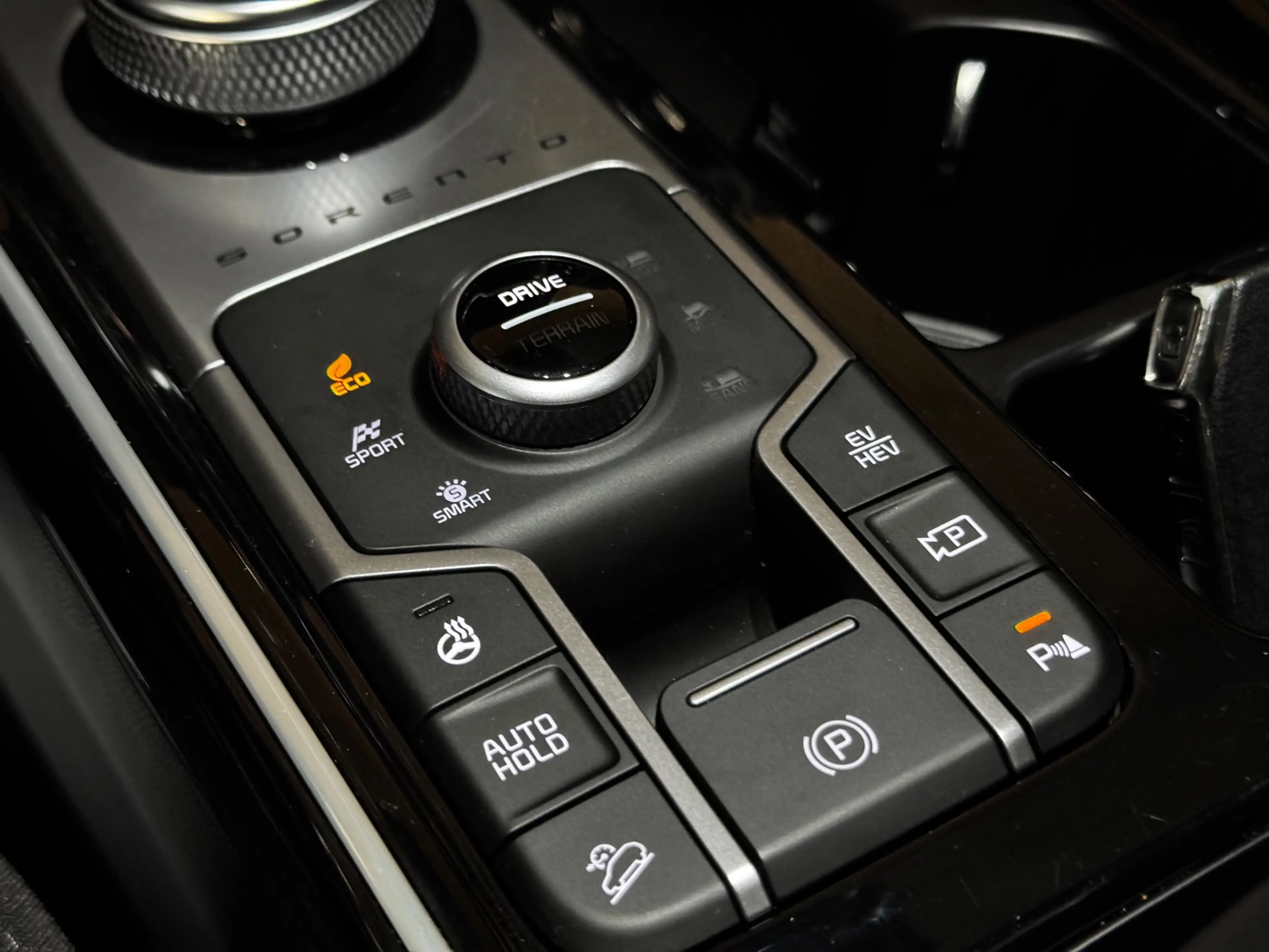 Kia Sorento 1.6 T-GDI Plug-in Hybrid 4WD ExecutiveLine 7p. BOM — photo 28