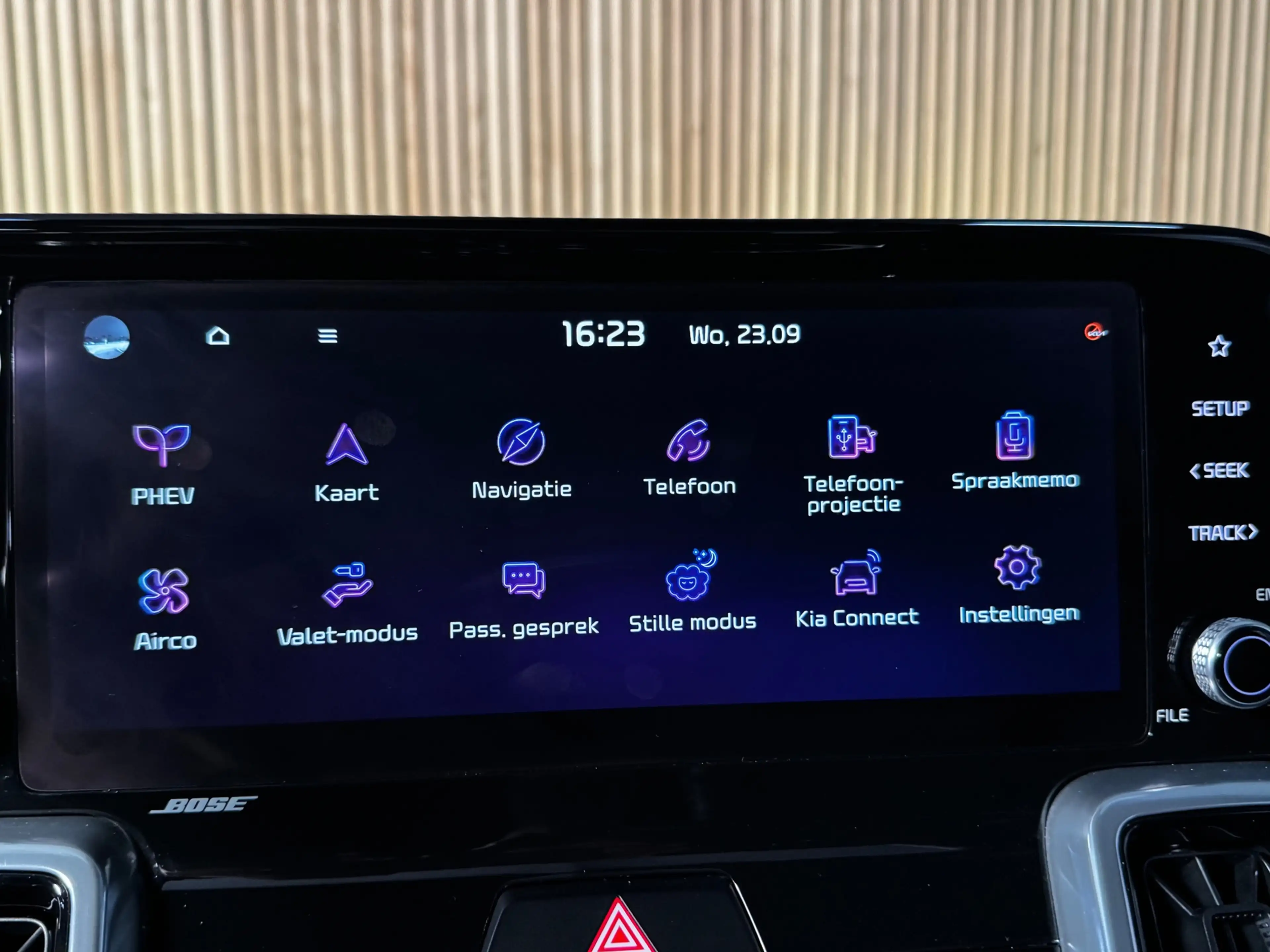 Kia Sorento 1.6 T-GDI Plug-in Hybrid 4WD ExecutiveLine 7p. BOM — photo 44