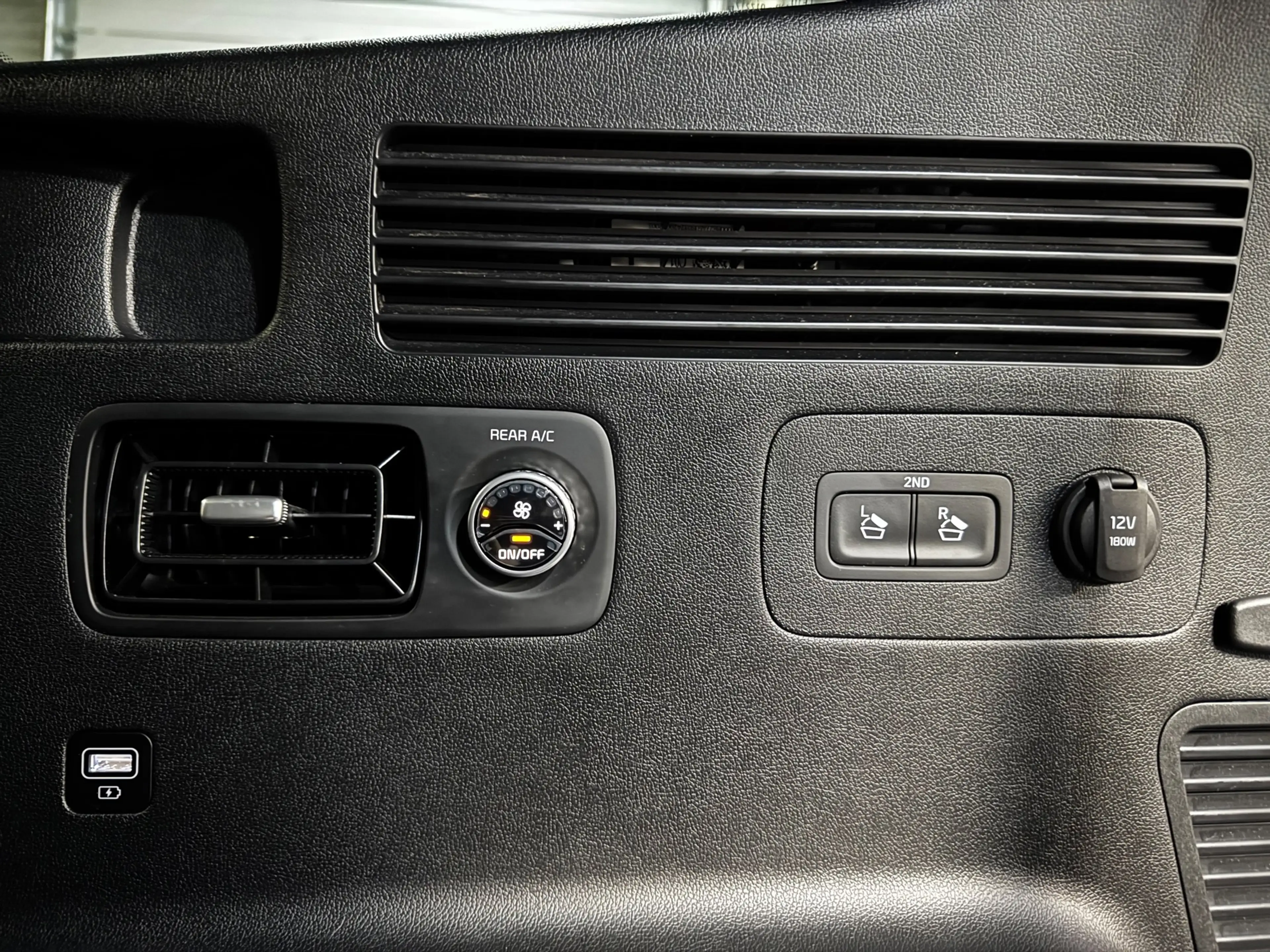 Kia Sorento 1.6 T-GDI Plug-in Hybrid 4WD ExecutiveLine 7p. BOM — photo 23
