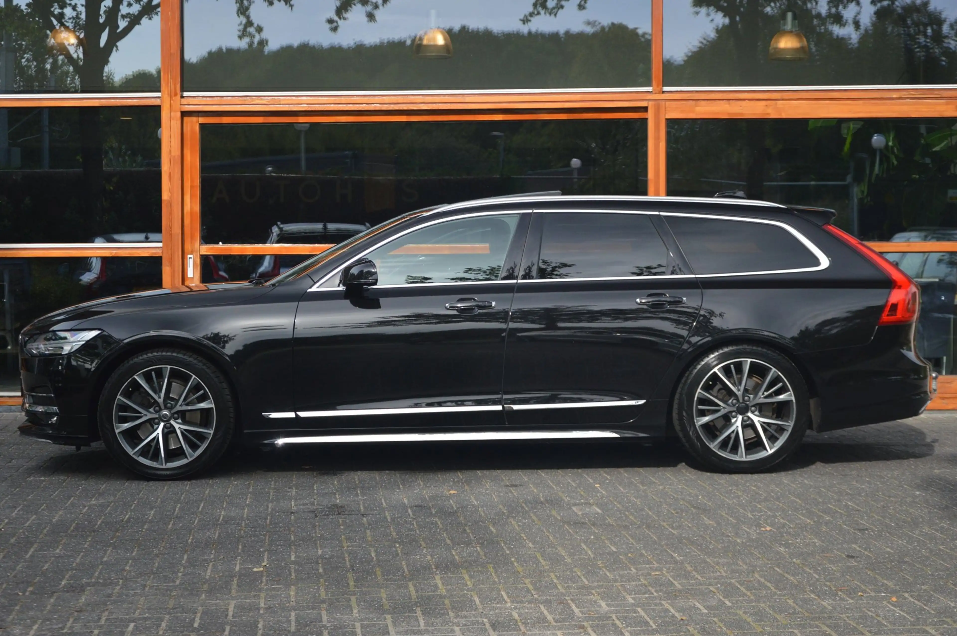 Volvo V90 T4 Inscription | Massage | Panorama dak | Standkac — photo 3