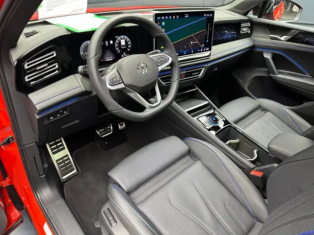 Volkswagen Tiguan view 15