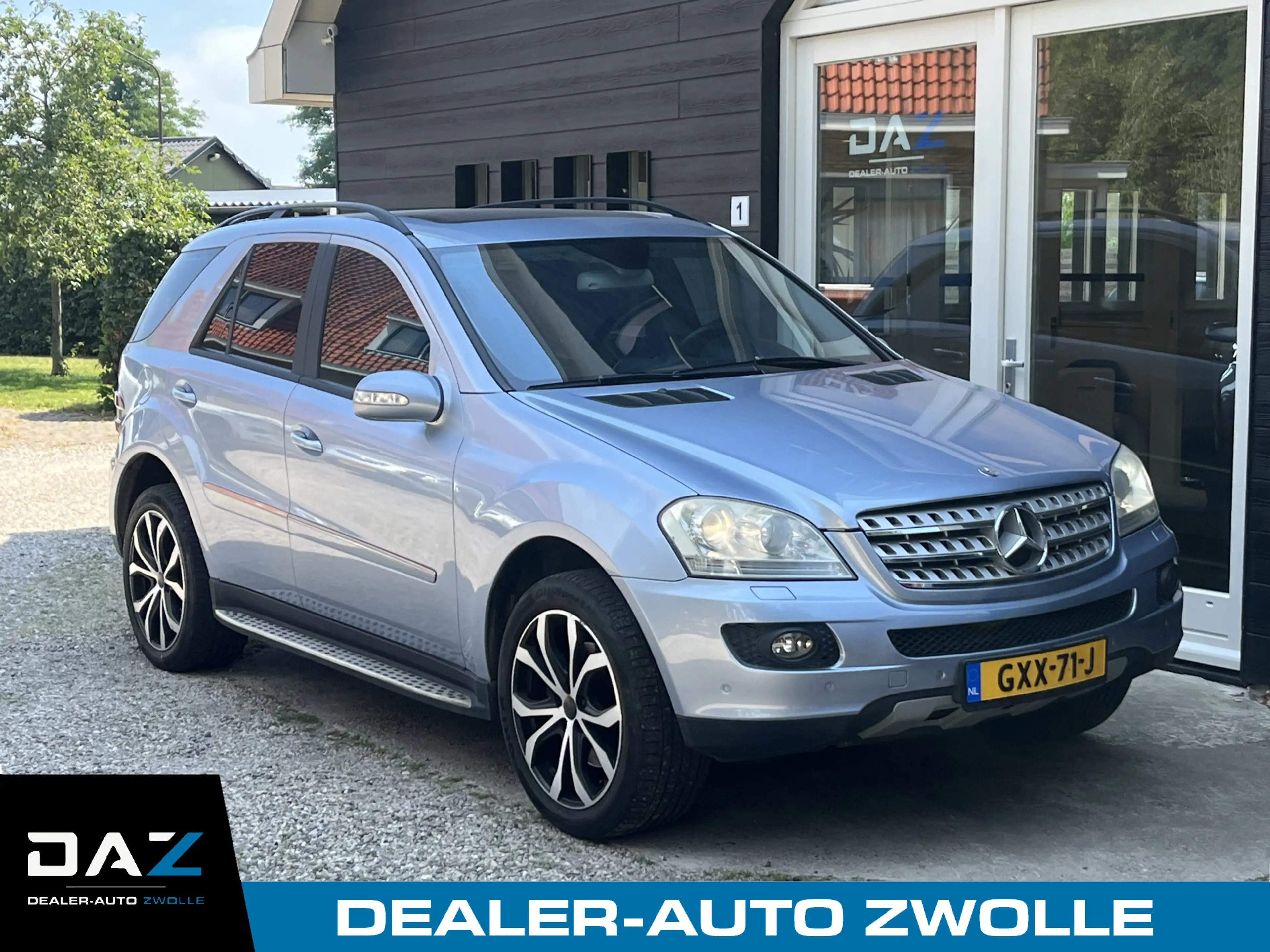 Mercedes-Benz ML 500 M-klasse Aut/Ecc/Leer/Navi/Dak/Trekhaak