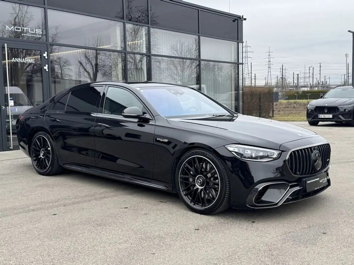 Mercedes-Benz S 63 AMG S 63 e AMG 4Matic+ L Vollausstattung Schwarz - 1
