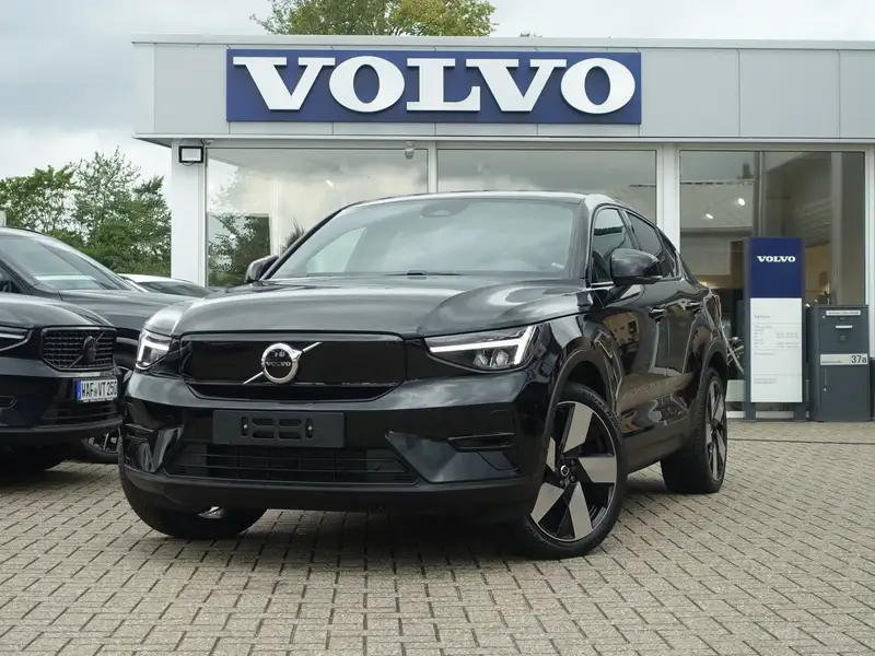 VOLVO C40