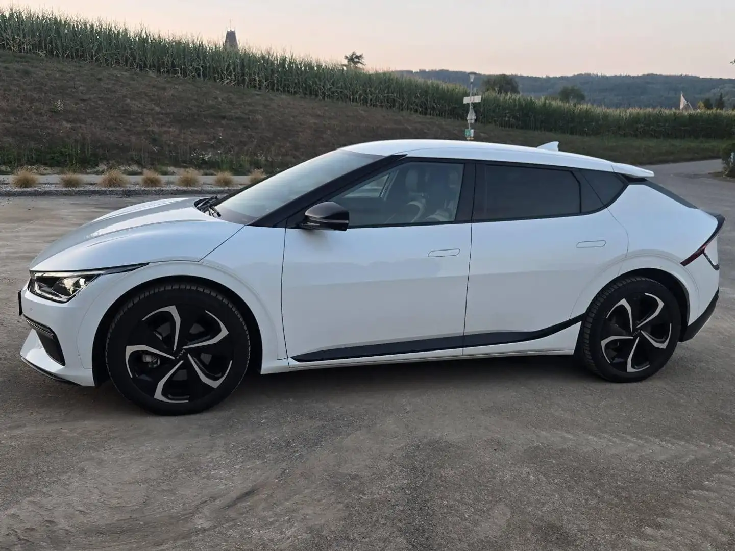 Kia EV6 EV6 RWD 77,4kWh GT-Line Aut. GT-Line Weiß - 2