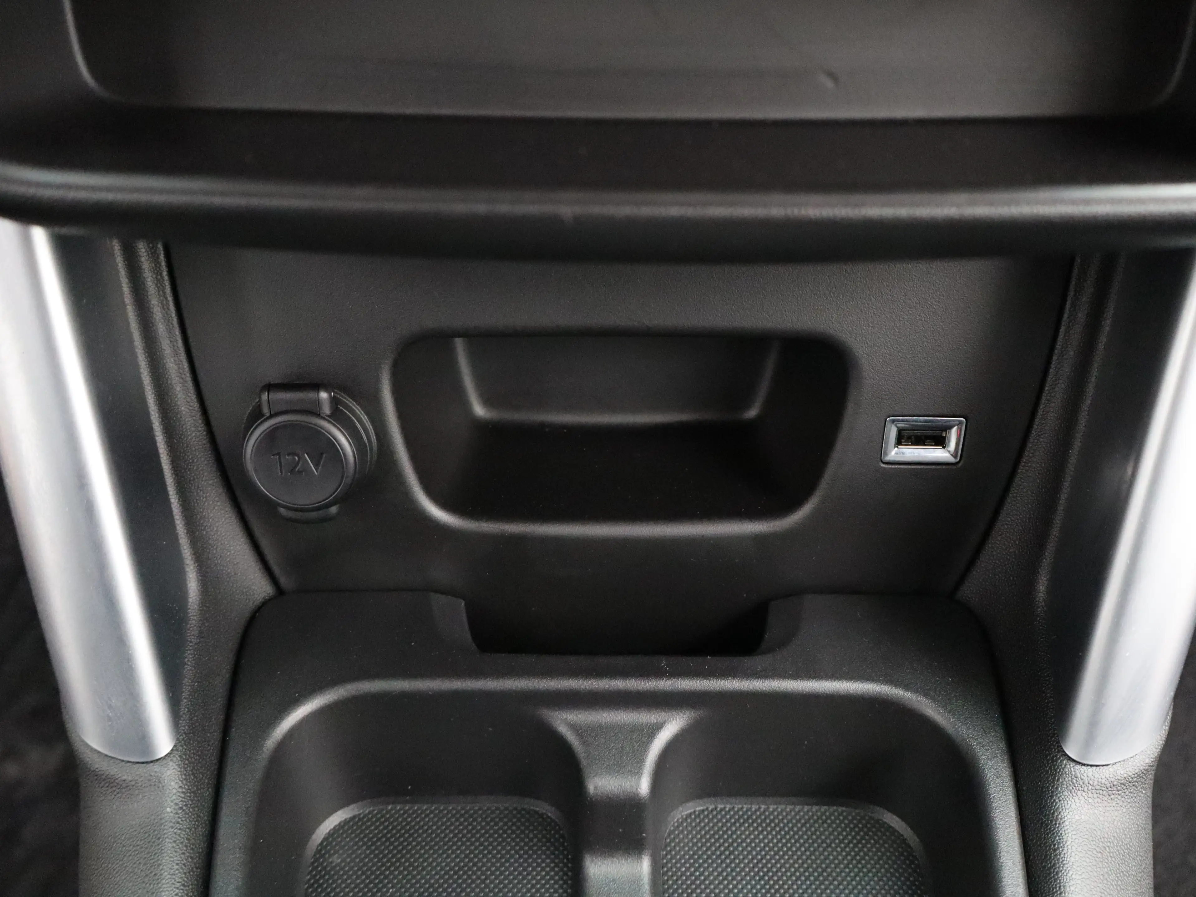 Citroen C3 Aircross 1.2 PureTech Shine | Achteruitrijcamera | Cruise C — photo 29