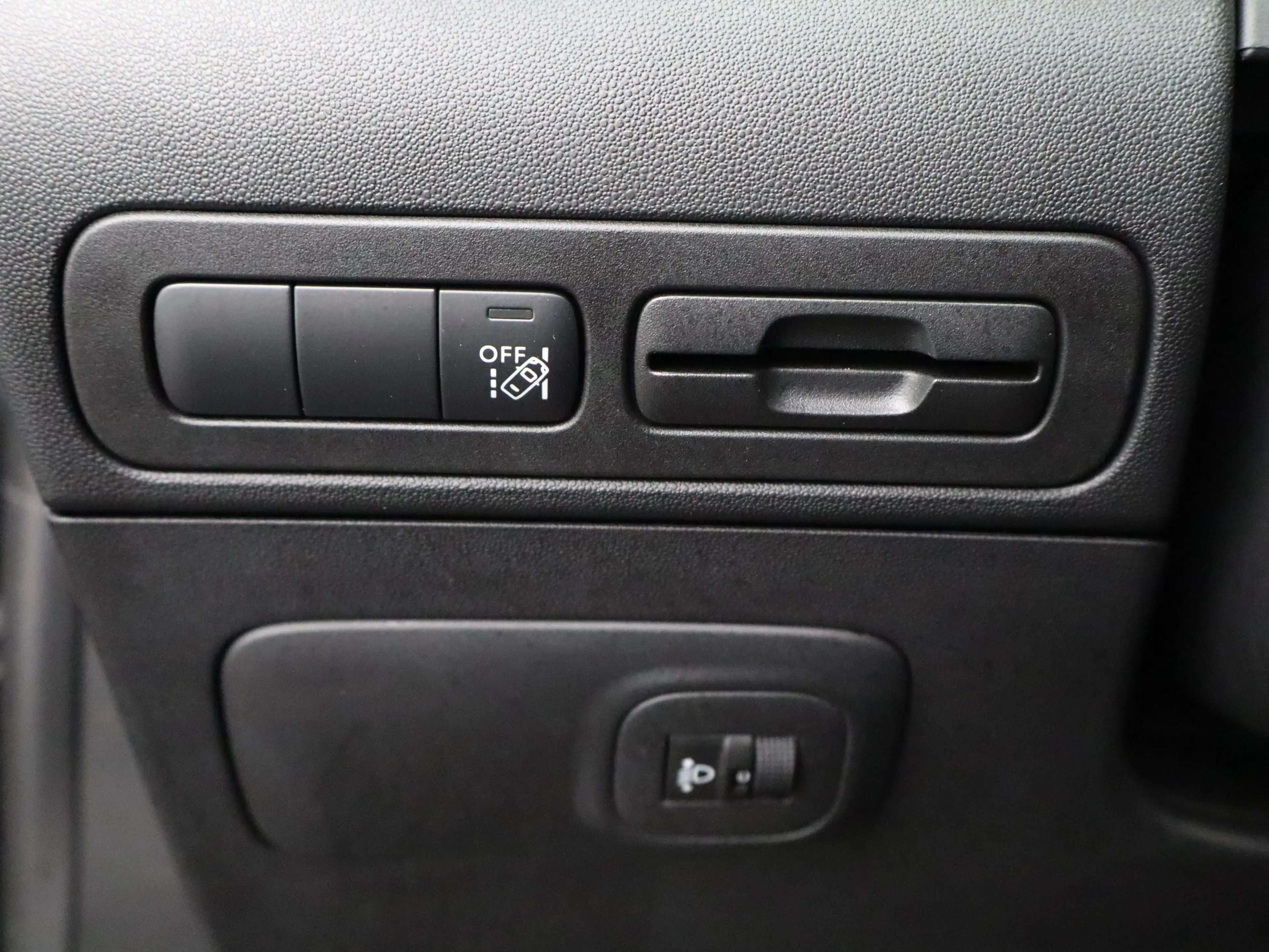 Citroen C3 Aircross 1.2 PureTech Shine | Achteruitrijcamera | Cruise C — photo 6