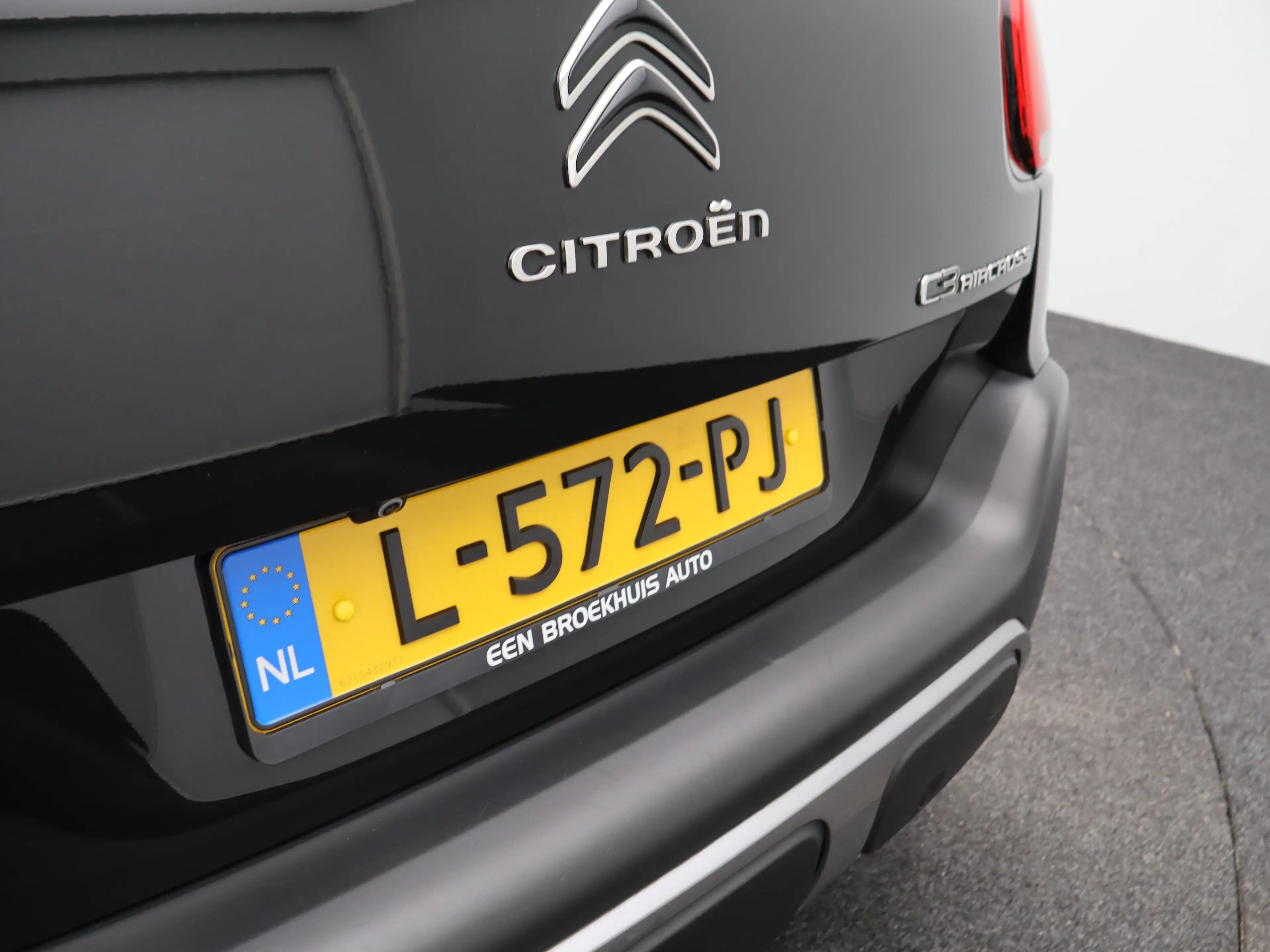 Citroen C3 Aircross 1.2 PureTech Shine | Achteruitrijcamera | Cruise C — photo 16