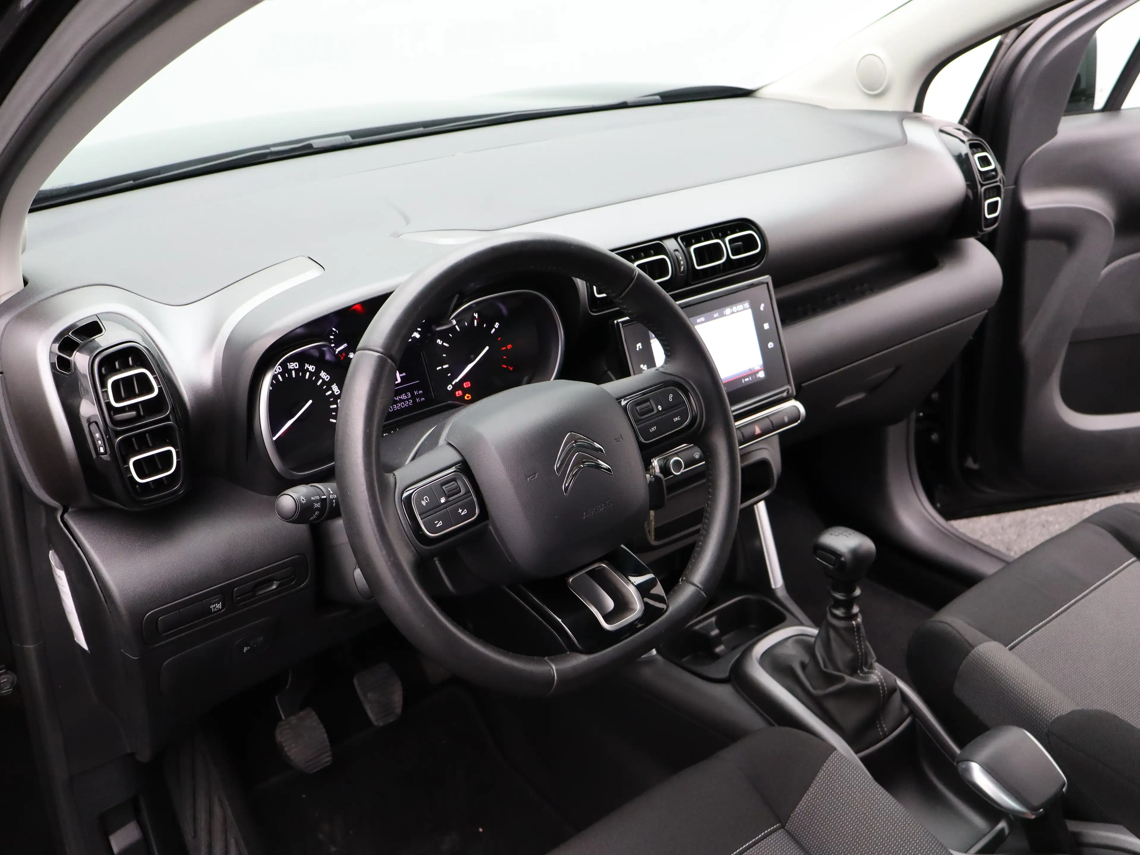 Citroen C3 Aircross 1.2 PureTech Shine | Achteruitrijcamera | Cruise C — photo 8