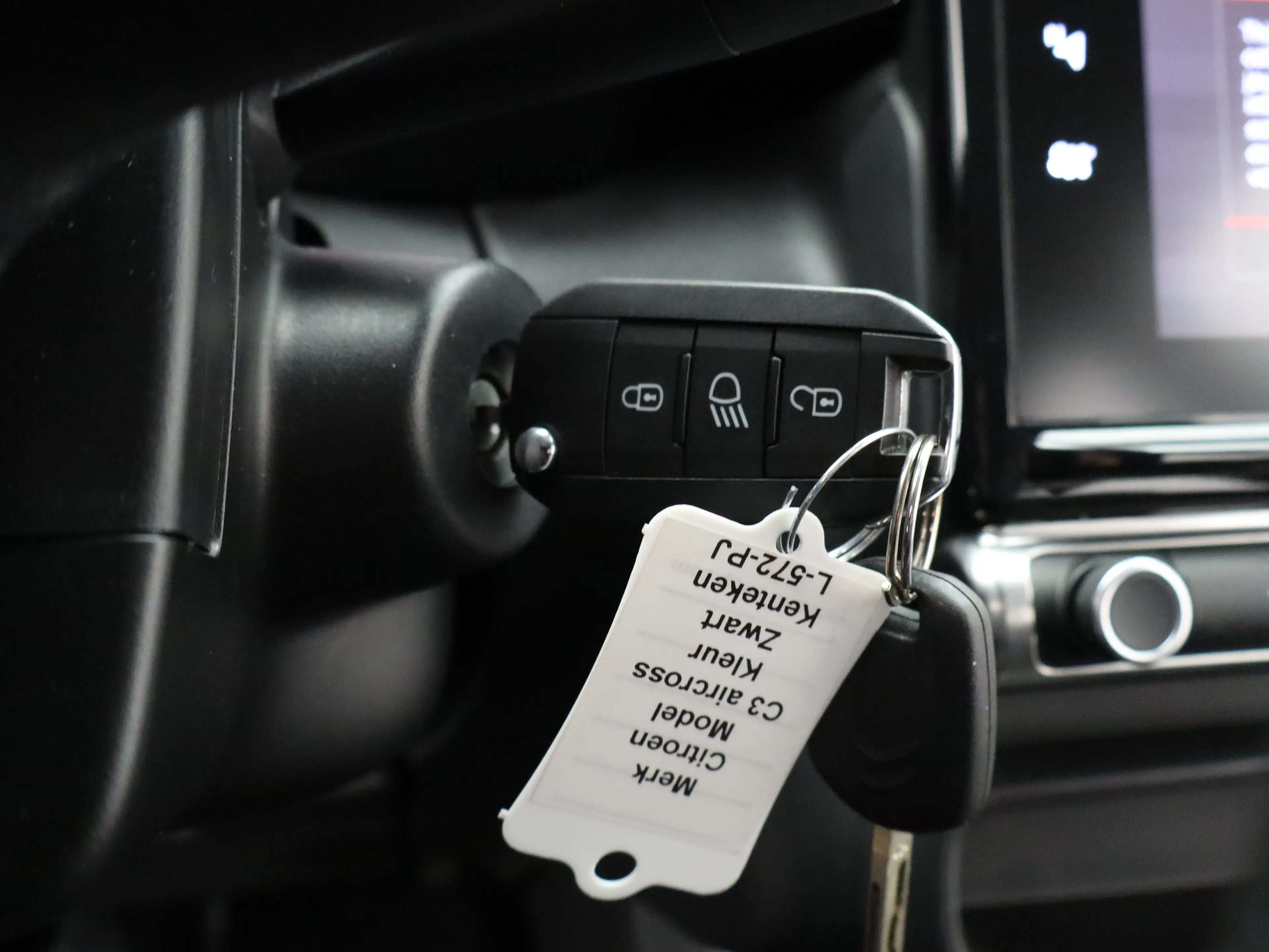 Citroen C3 Aircross 1.2 PureTech Shine | Achteruitrijcamera | Cruise C — photo 30