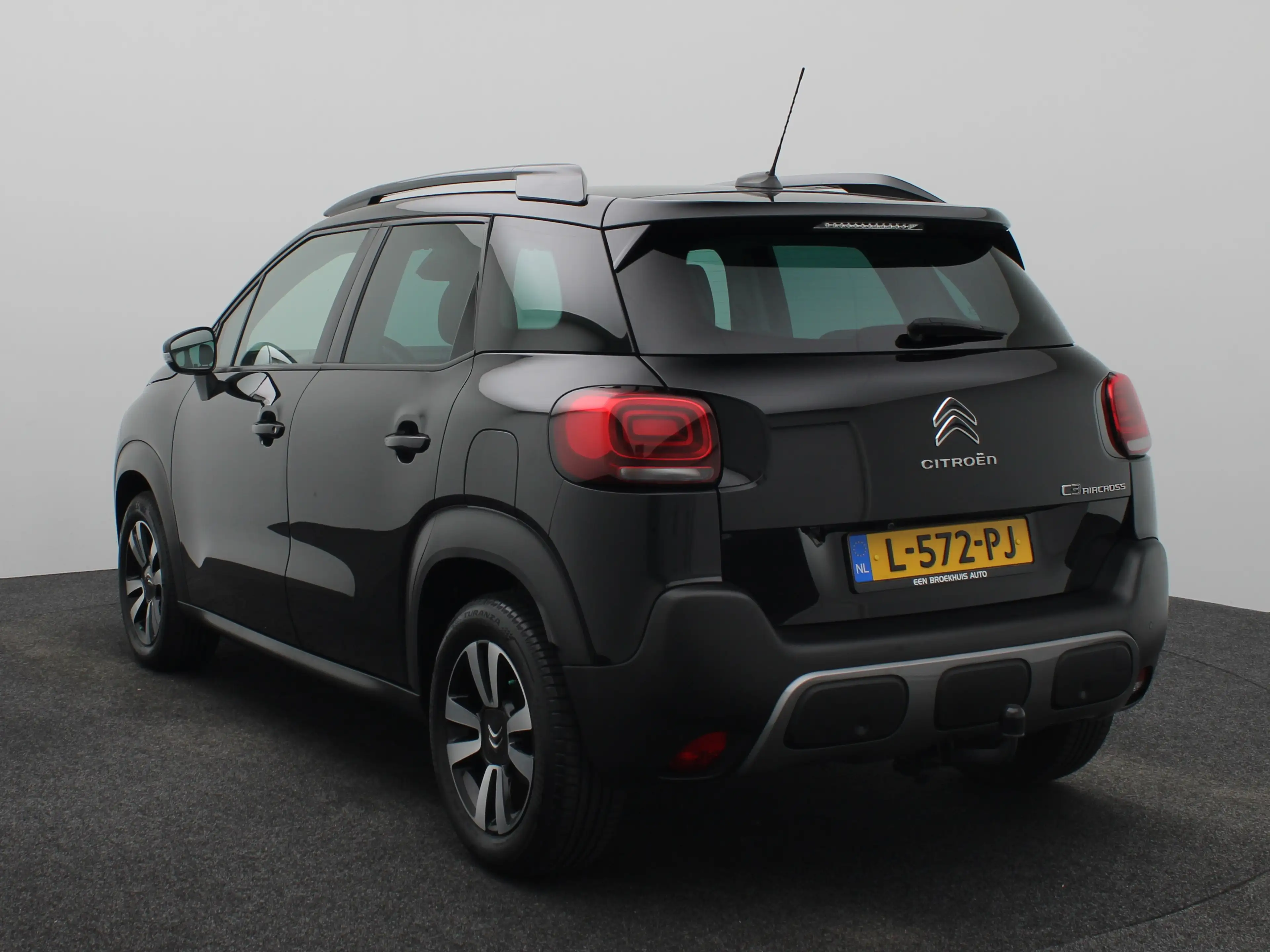 Citroen C3 Aircross 1.2 PureTech Shine | Achteruitrijcamera | Cruise C — photo 40
