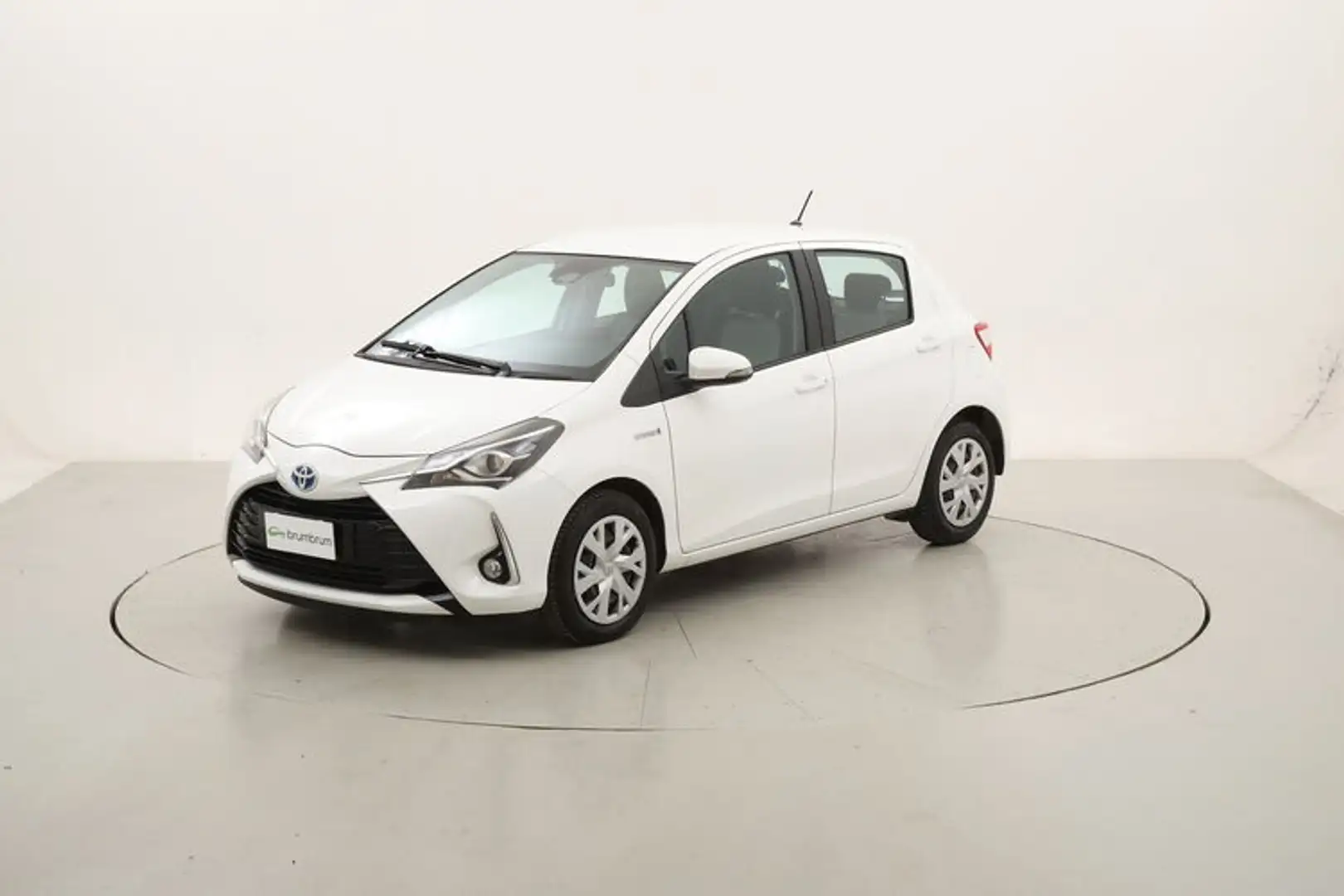 Toyota Yaris Hybrid Business 1.5 Full Hybrid 101CV Blanc - 1