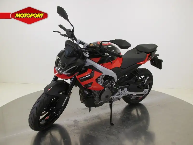 Aprilia Tuono - foto 3