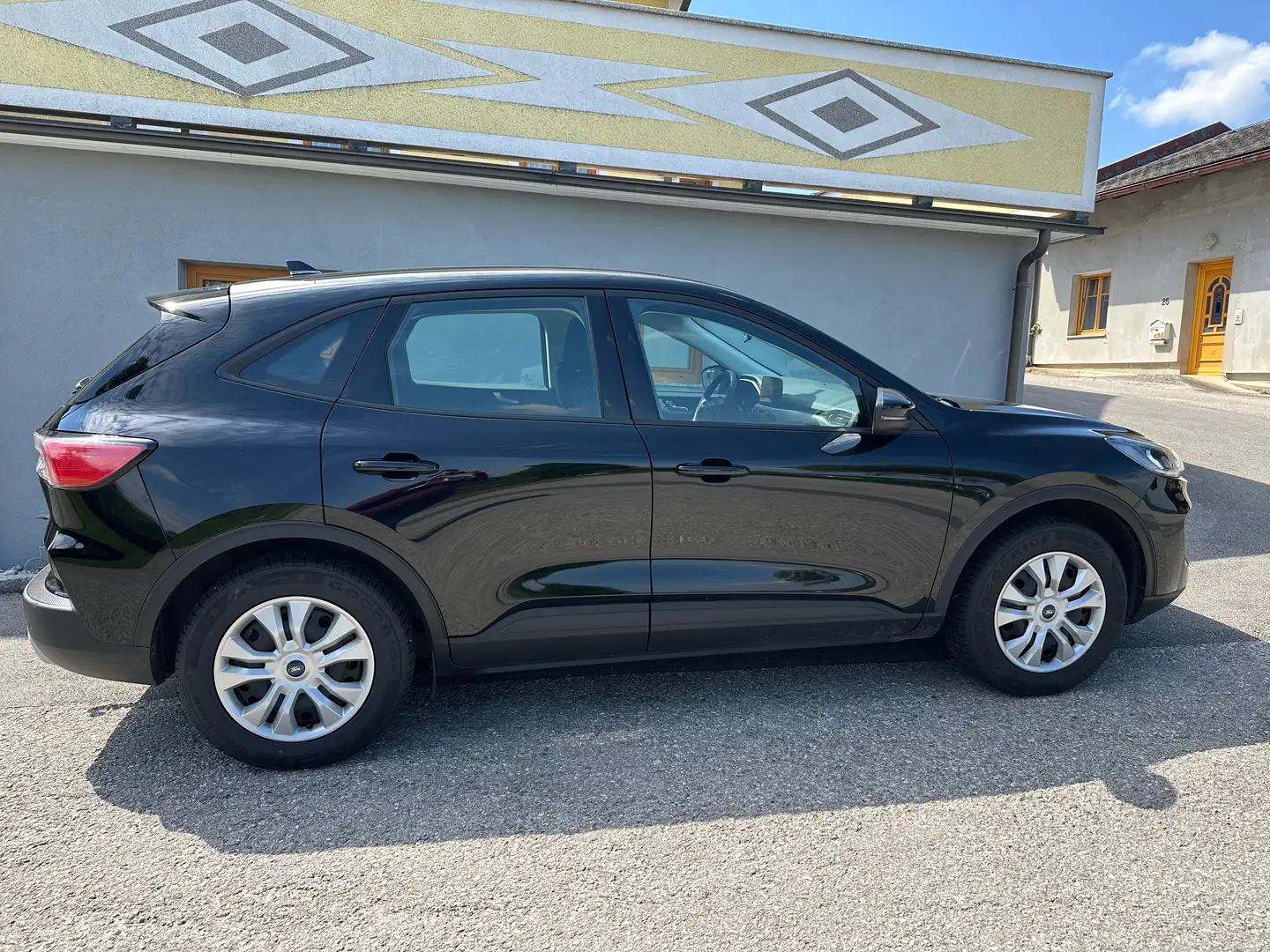 Ford Kuga Kuga 1,5 EcoBoost Cool Schwarz - 1