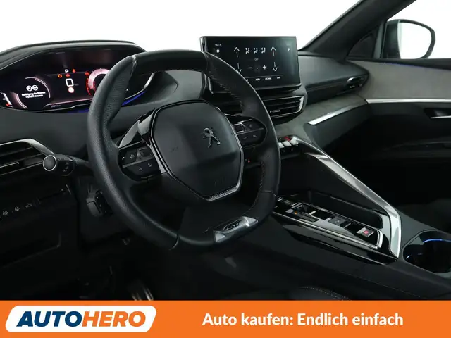 Peugeot 5008 view 11
