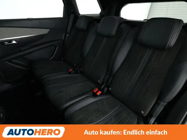 Peugeot 5008 view 14